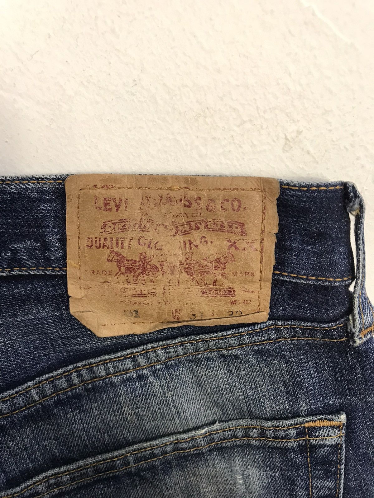 Levi's Vintage Clothing Levi's 501 Usa Buttonfly Zig Zag Custom Distressed Denim Size US 32 / EU 48 - 7 Thumbnail