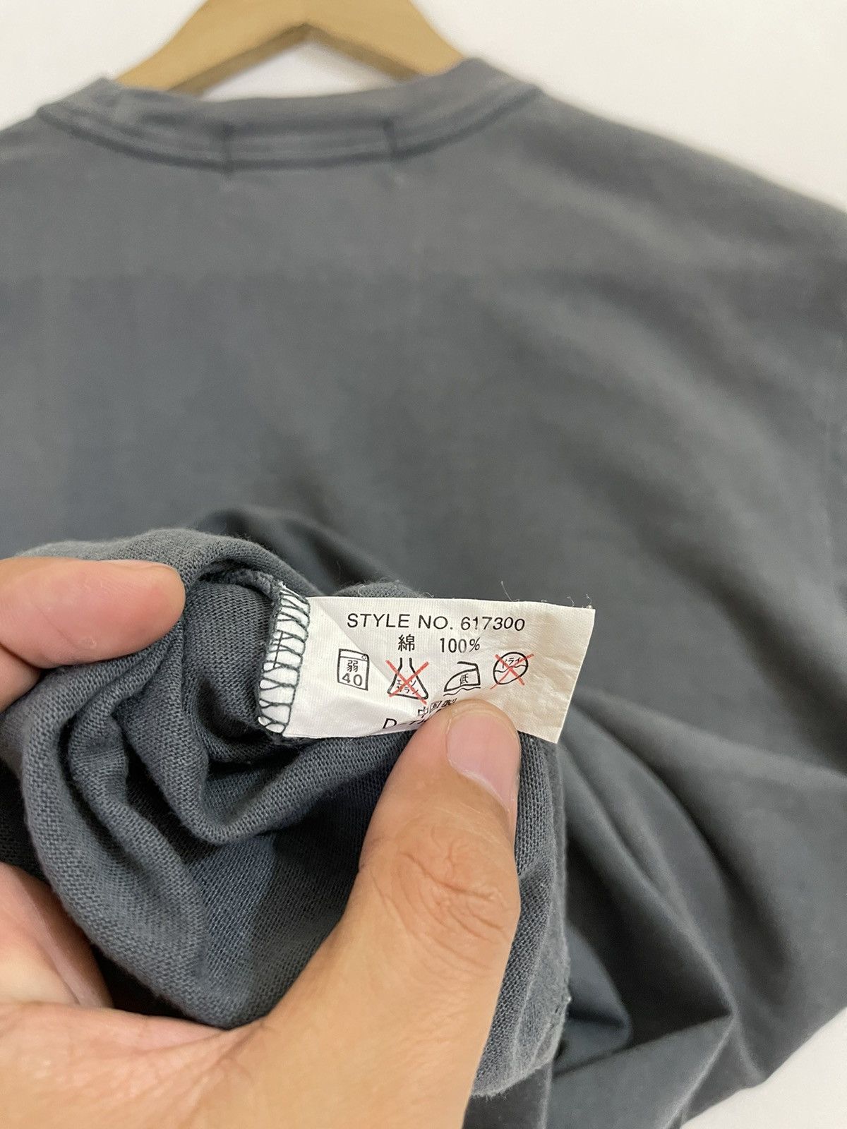 Avirex × Vintage Vintage Avirex tshirt airbone with patches Size US S / EU 44-46 / 1 - 9 Thumbnail