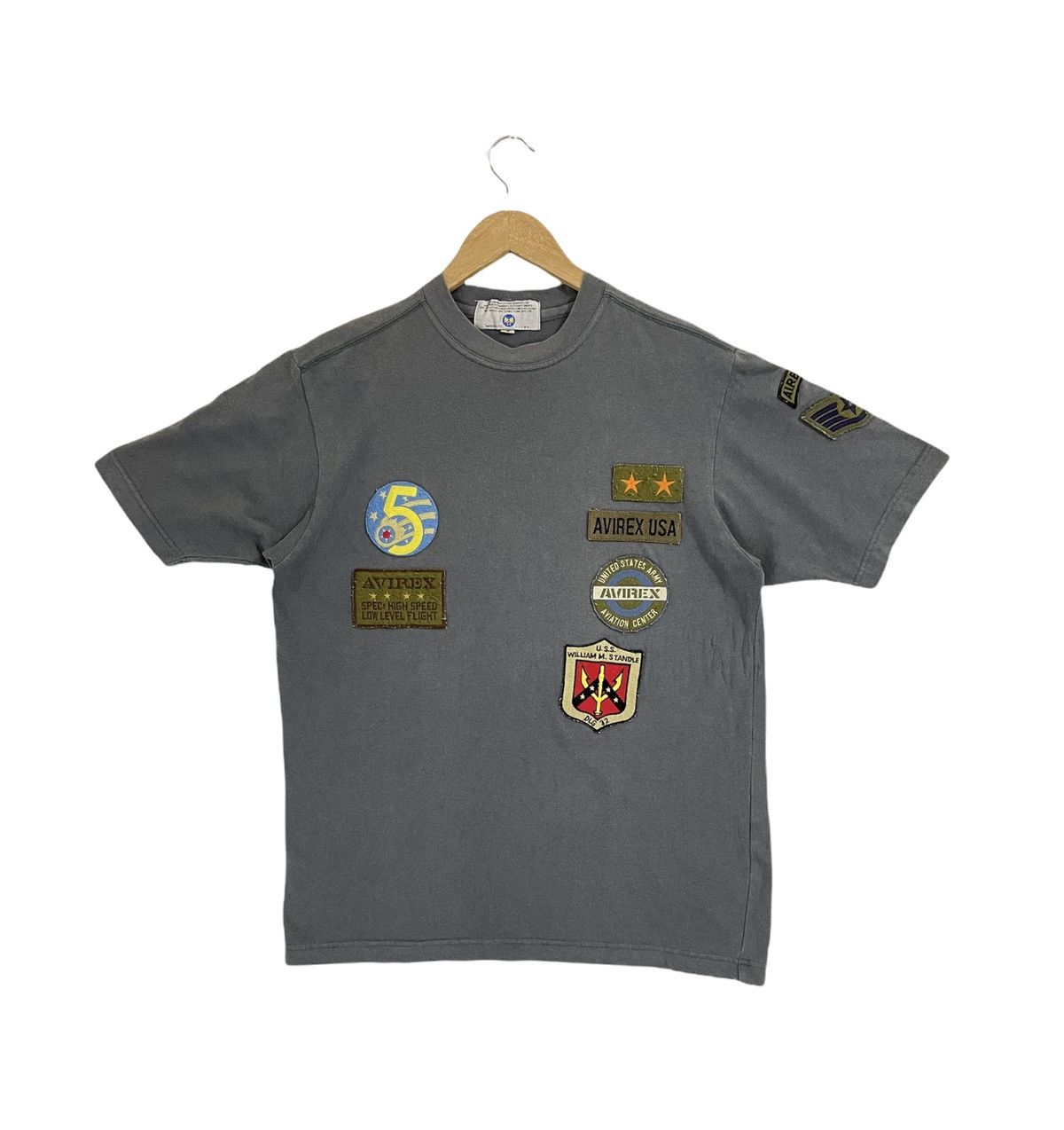 Avirex × Vintage Vintage Avirex tshirt airbone with patches Size US S / EU 44-46 / 1 - 2 Thumbnail
