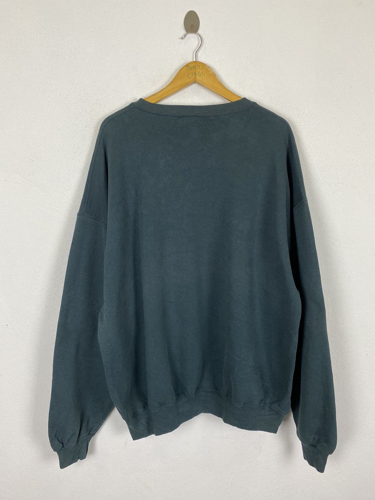 Russell Athletic × Vintage VINTAGE RUSSELL ATHLETIC PLAIN SWEATER Size US XL / EU 56 / 4 - 3 Thumbnail