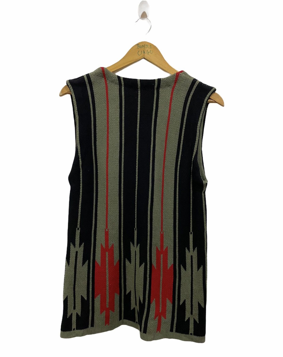 The Unbranded Brand Knitwear Vest Custom Brand Nice Design Size US S / EU 44-46 / 1 - 1 Thumbnail