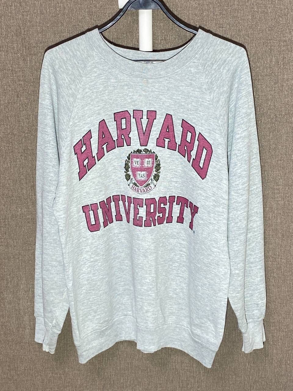 Vintage 90s Vintage Harvard University Center Logo Crewneck Sweat Size US L / EU 52-54 / 3 - 1 Thumbnail