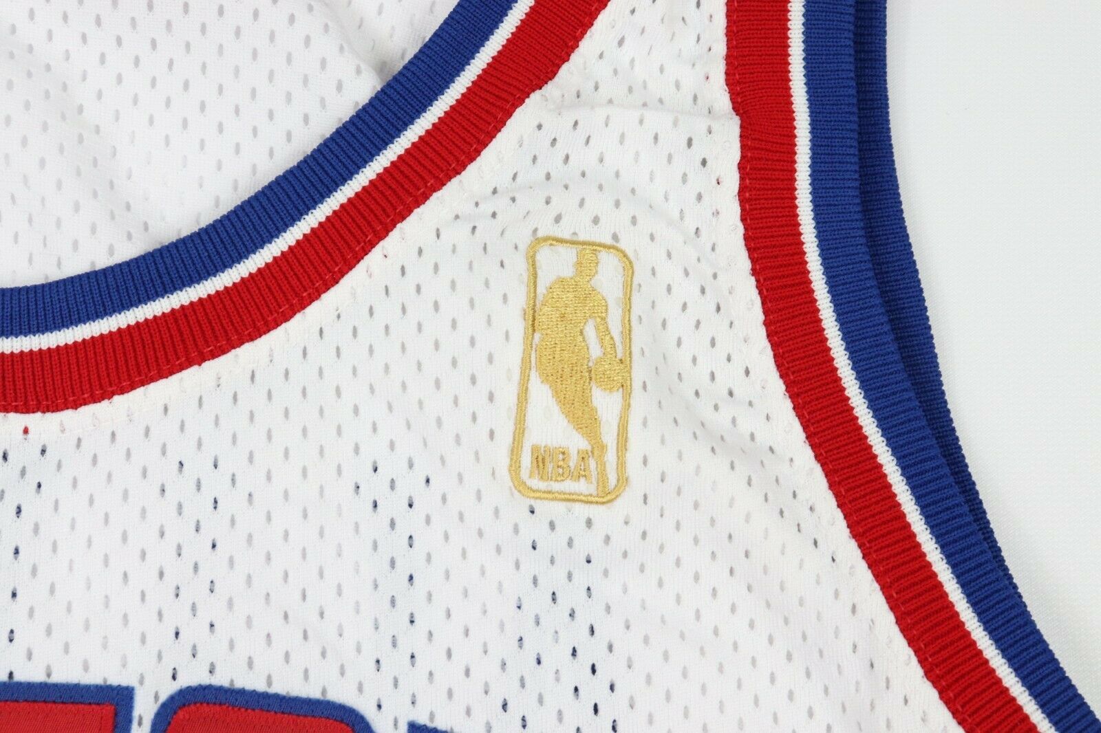 Champion × Vintage 90s Champion Detroit Pistons Stitched Gold Logo Jersey Size US L / EU 52-54 / 3 - 6 Thumbnail
