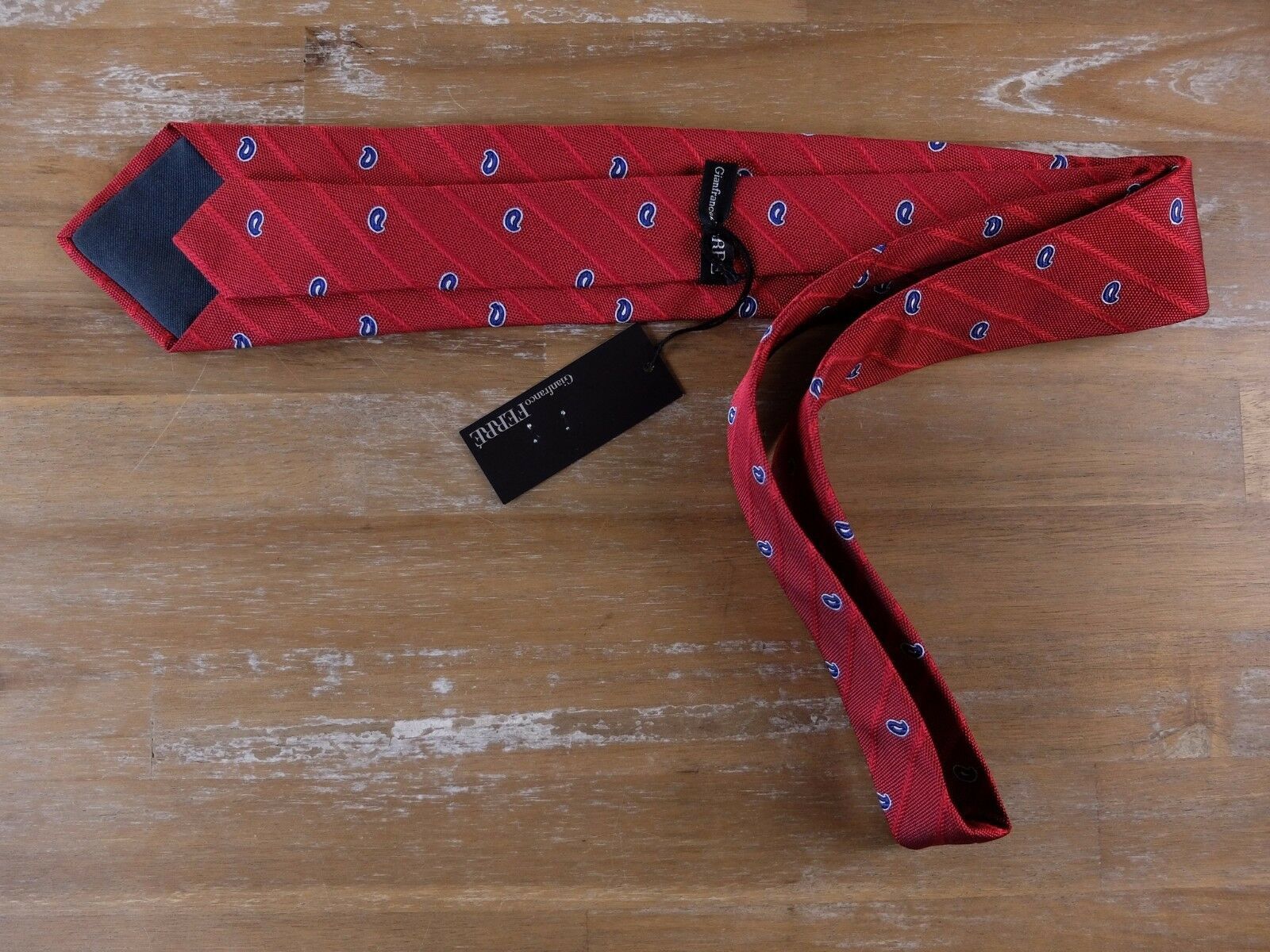 Gianfranco Ferre GIANFRANCO FERRE red paisley motif silk tie authentic q Size ONE SIZE - 2 Thumbnail