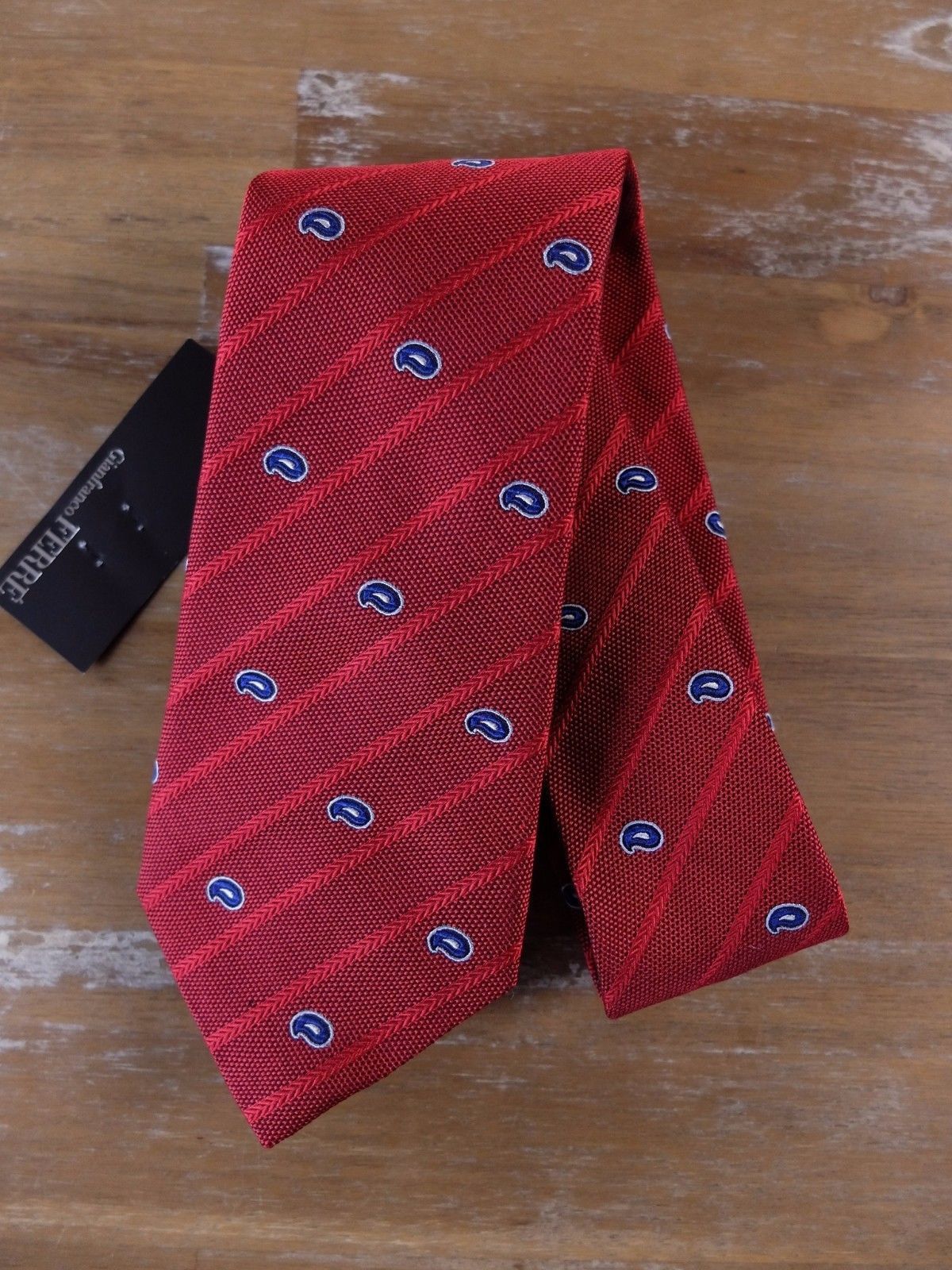 Gianfranco Ferre GIANFRANCO FERRE red paisley motif silk tie authentic q Size ONE SIZE - 1 Thumbnail