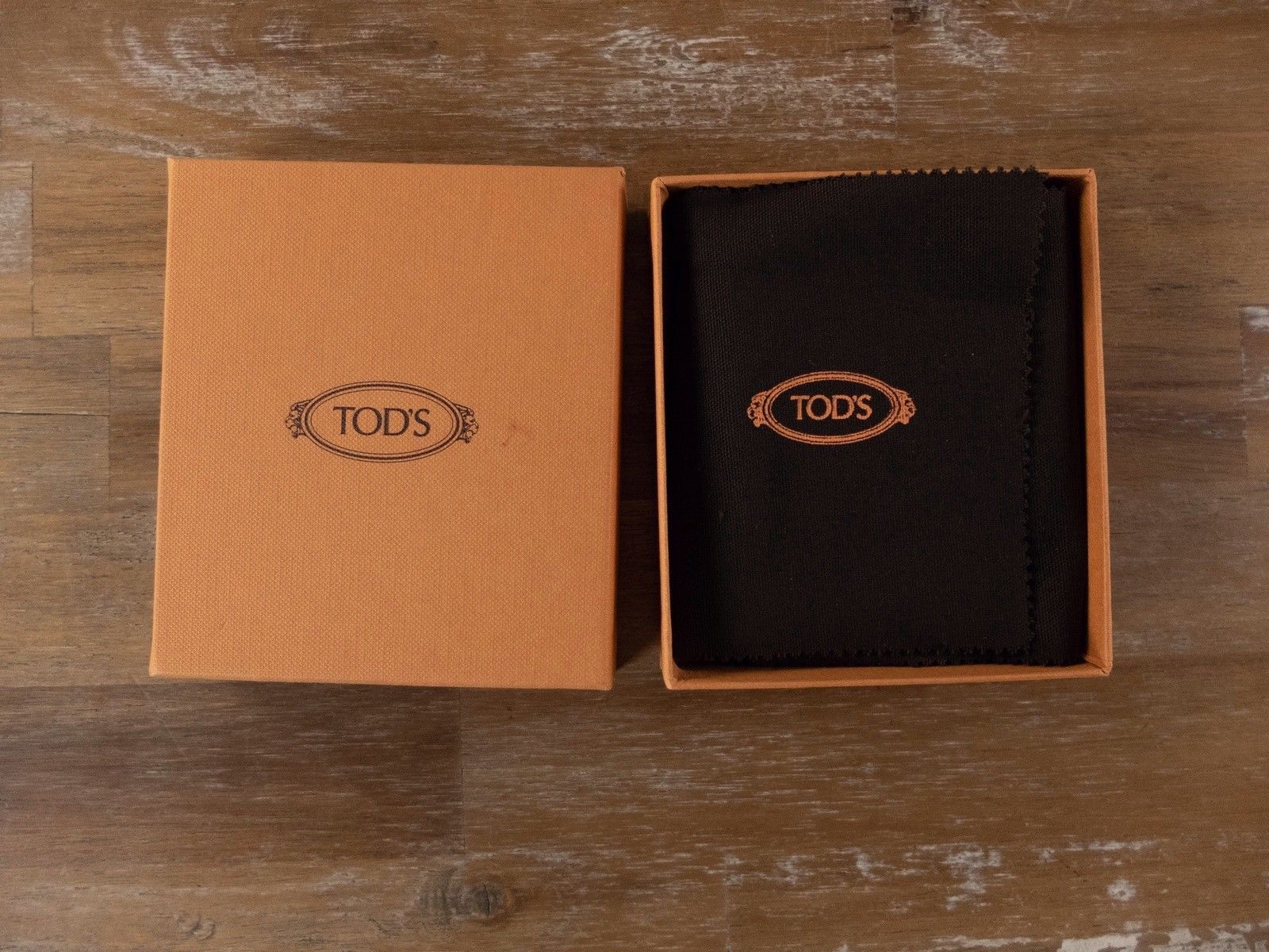 Tod's TOD'S navy blue leather bifold wallet authentic Tods Size ONE SIZE - 9 Thumbnail
