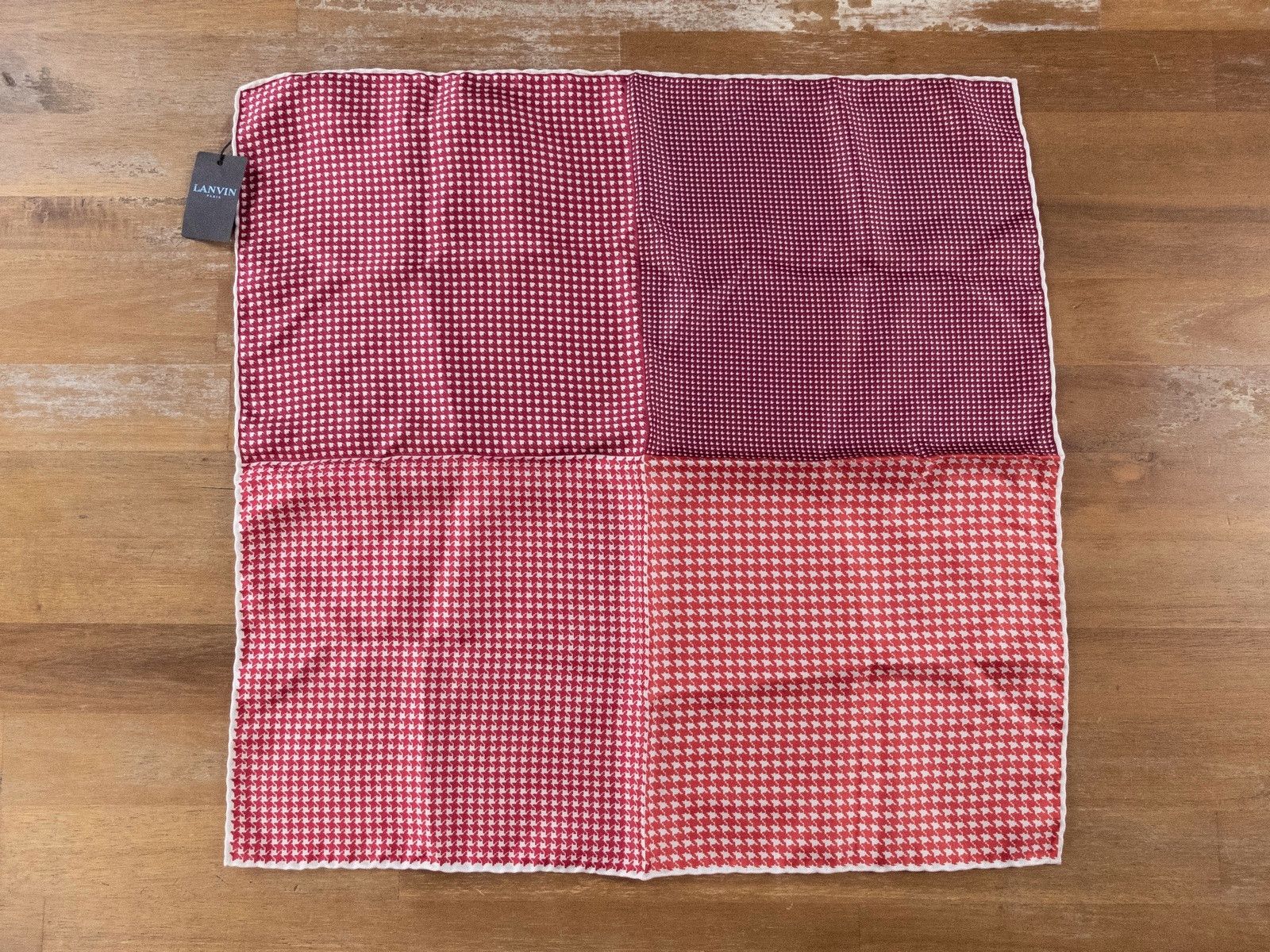Lanvin LANVIN Paris pink houndstooth print silk pocket square Size ONE SIZE - 1 Thumbnail