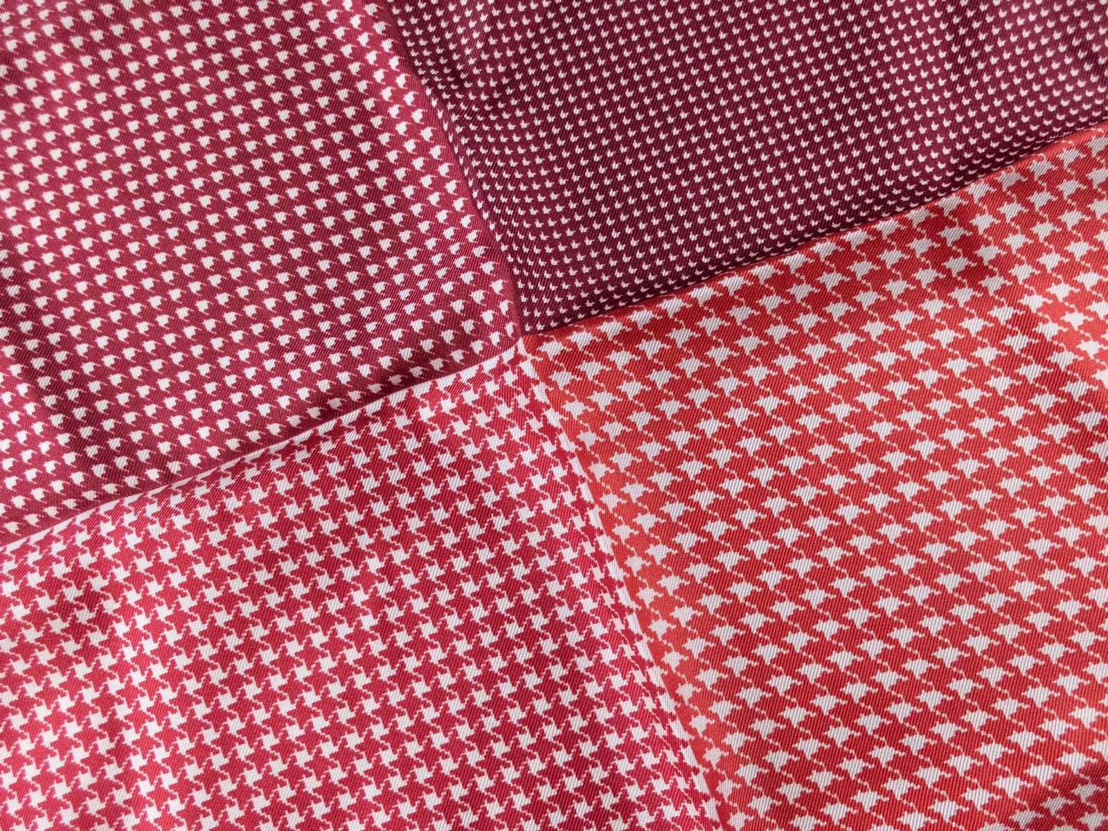 Lanvin LANVIN Paris pink houndstooth print silk pocket square Size ONE SIZE - 2 Thumbnail