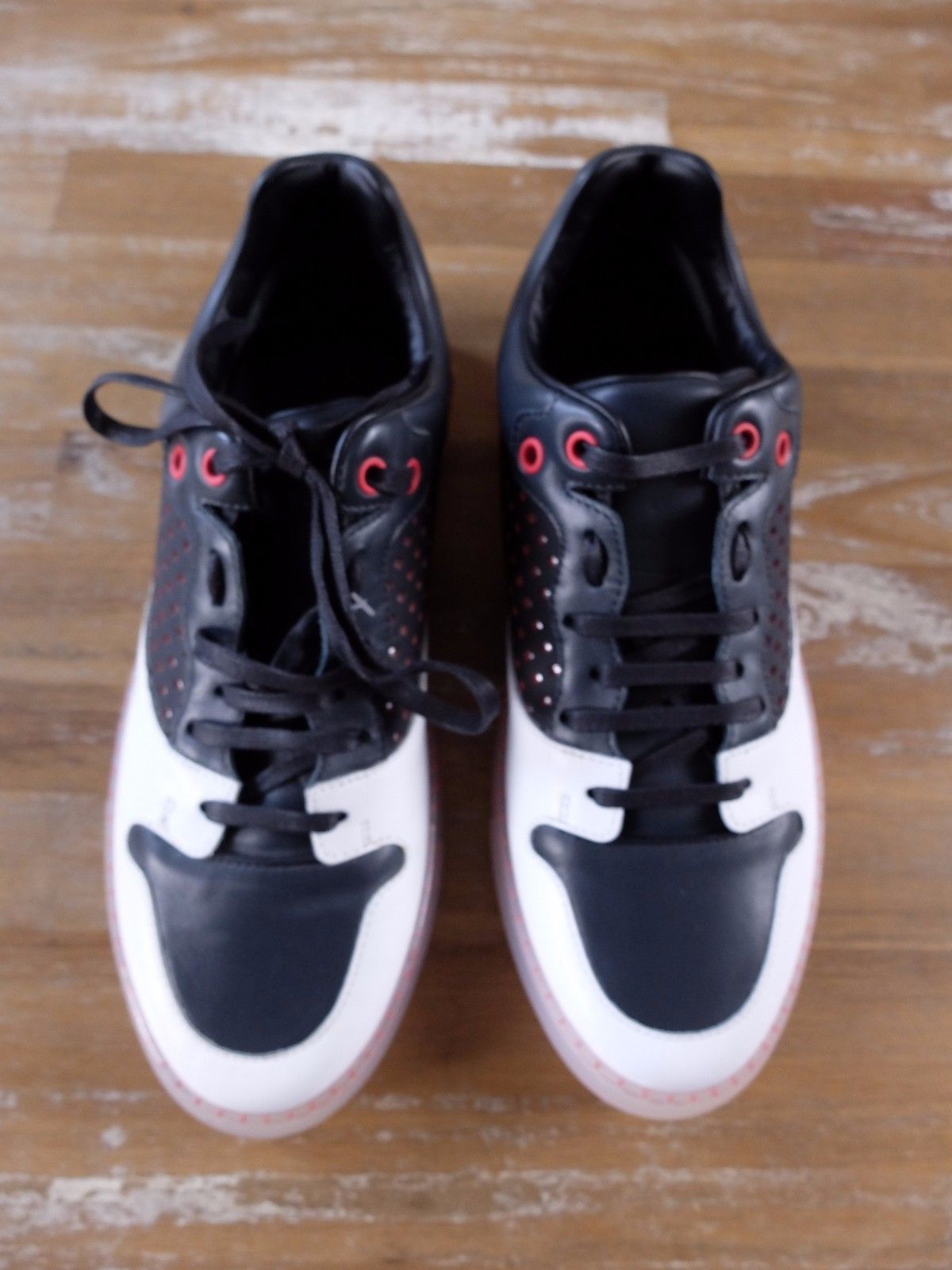 Balenciaga BALENCIAGA Arena white navy blue low leather sneakers 7 40 Size US 7 / EU 40 - 2 Thumbnail