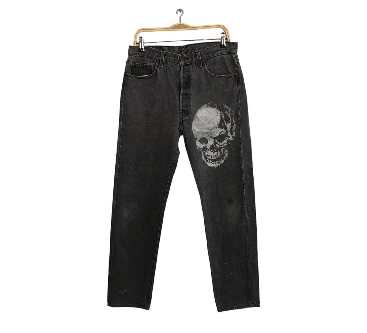 Levi's Vintage Clothing Rare Vintage Levi's Strauss 501 Usa Black Skull Head Custom Size US 32 / EU 48 - 1 Thumbnail