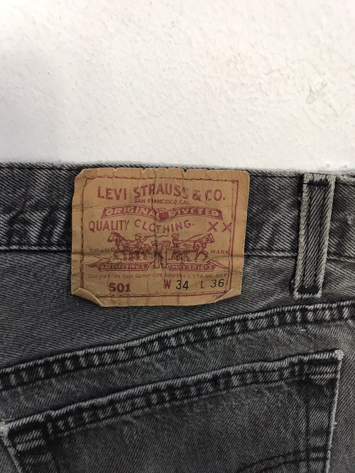 Levi's Vintage Clothing Rare Vintage Levi's Strauss 501 Usa Black Skull Head Custom Size US 32 / EU 48 - 8 Thumbnail