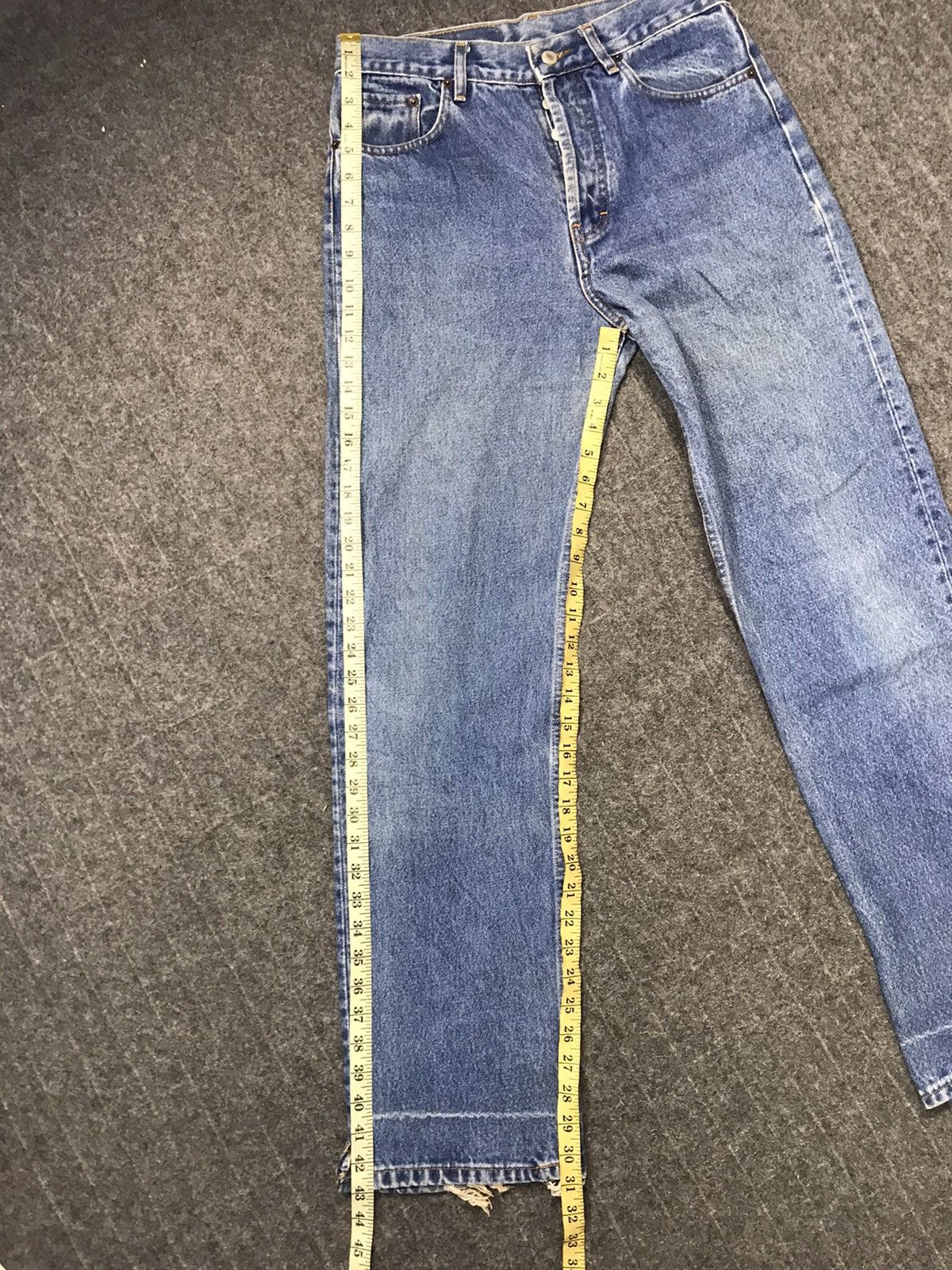 Levi's Vintage Clothing Levi's Strauss 501 Button Fly Natural Faded Denim Jeans Pant Size US 30 / EU 46 - 11 Thumbnail