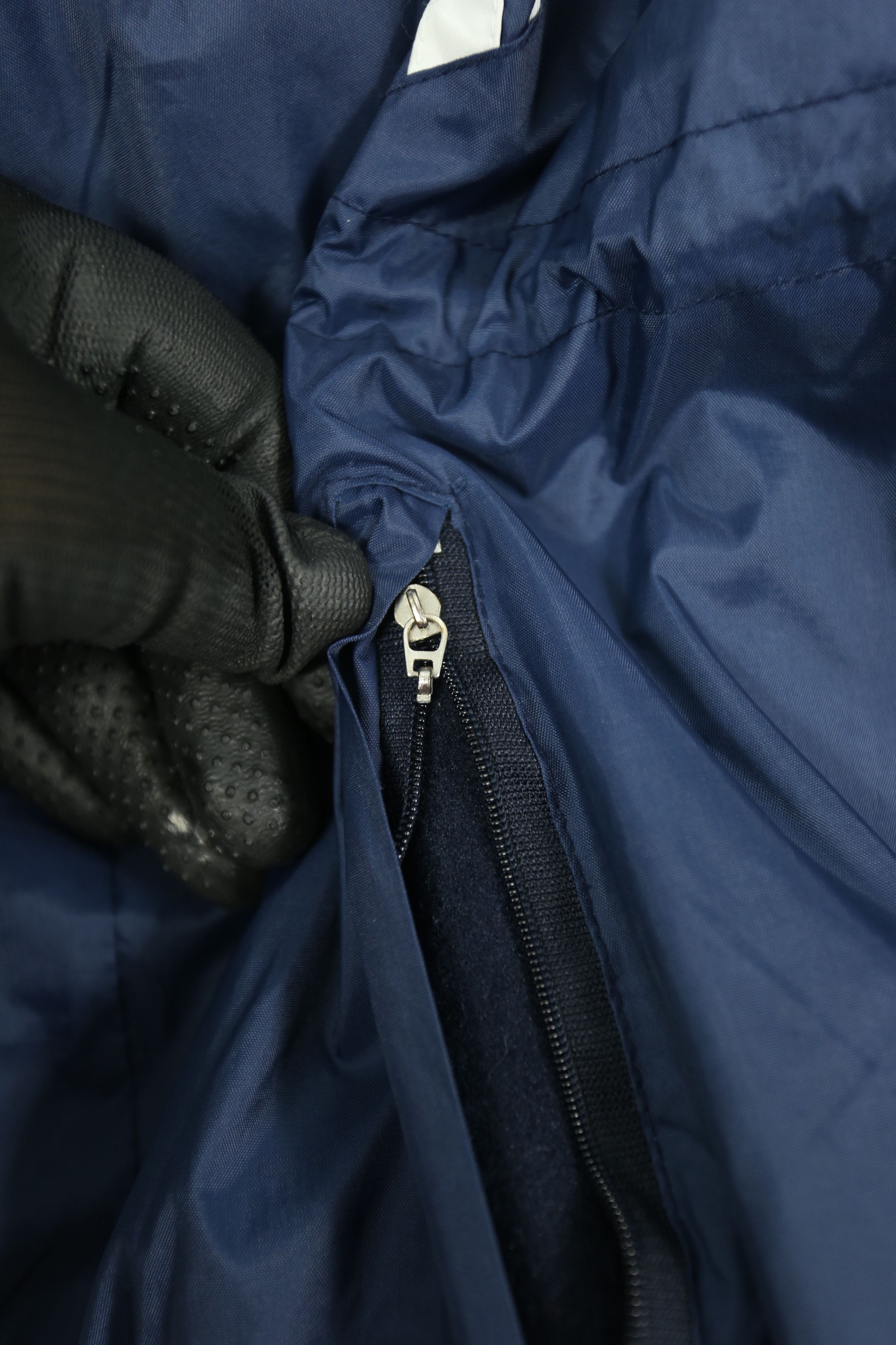 Adidas × Vintage JK030 Vintage 90s Adidas Hoodie Nylon Jacket (L) Size US L / EU 52-54 / 3 - 4 Thumbnail