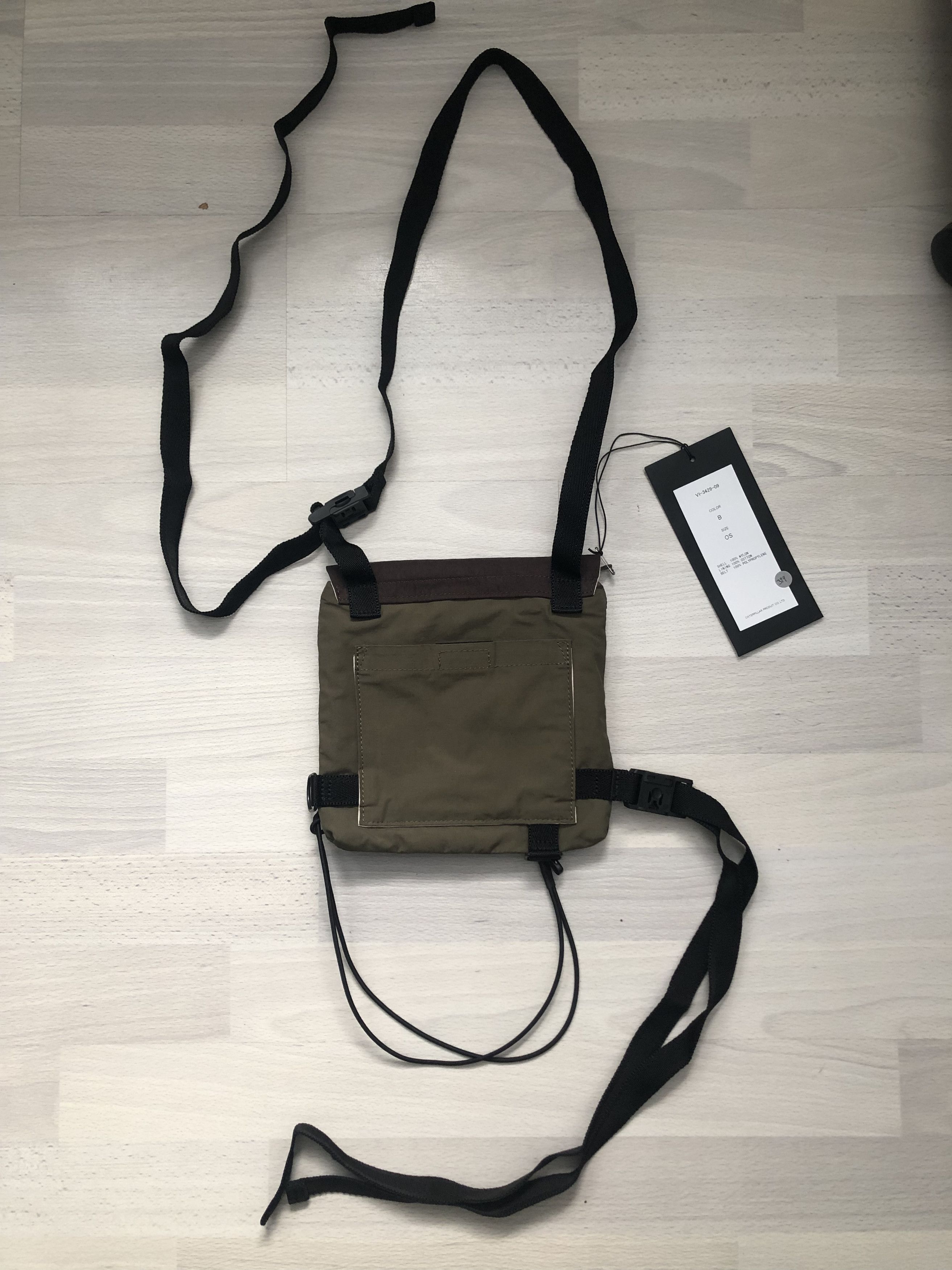 The Viridi-anne Chest Bag