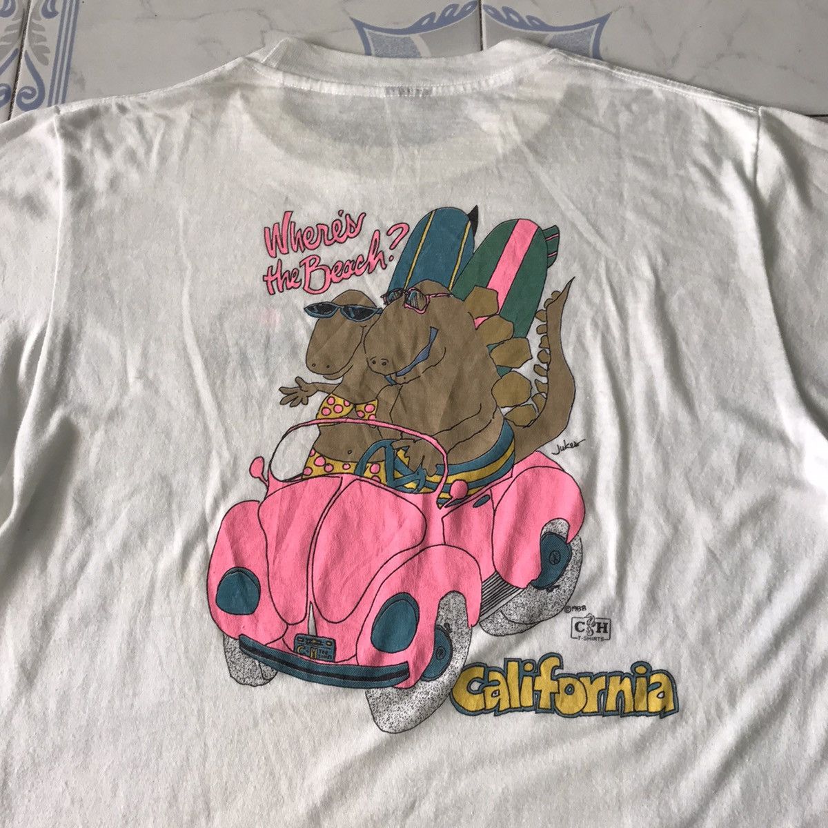 Vintage Vtg 1988 CH California Hawaii Surf Club Jukes Tshirts Size US S / EU 44-46 / 1 - 5 Thumbnail