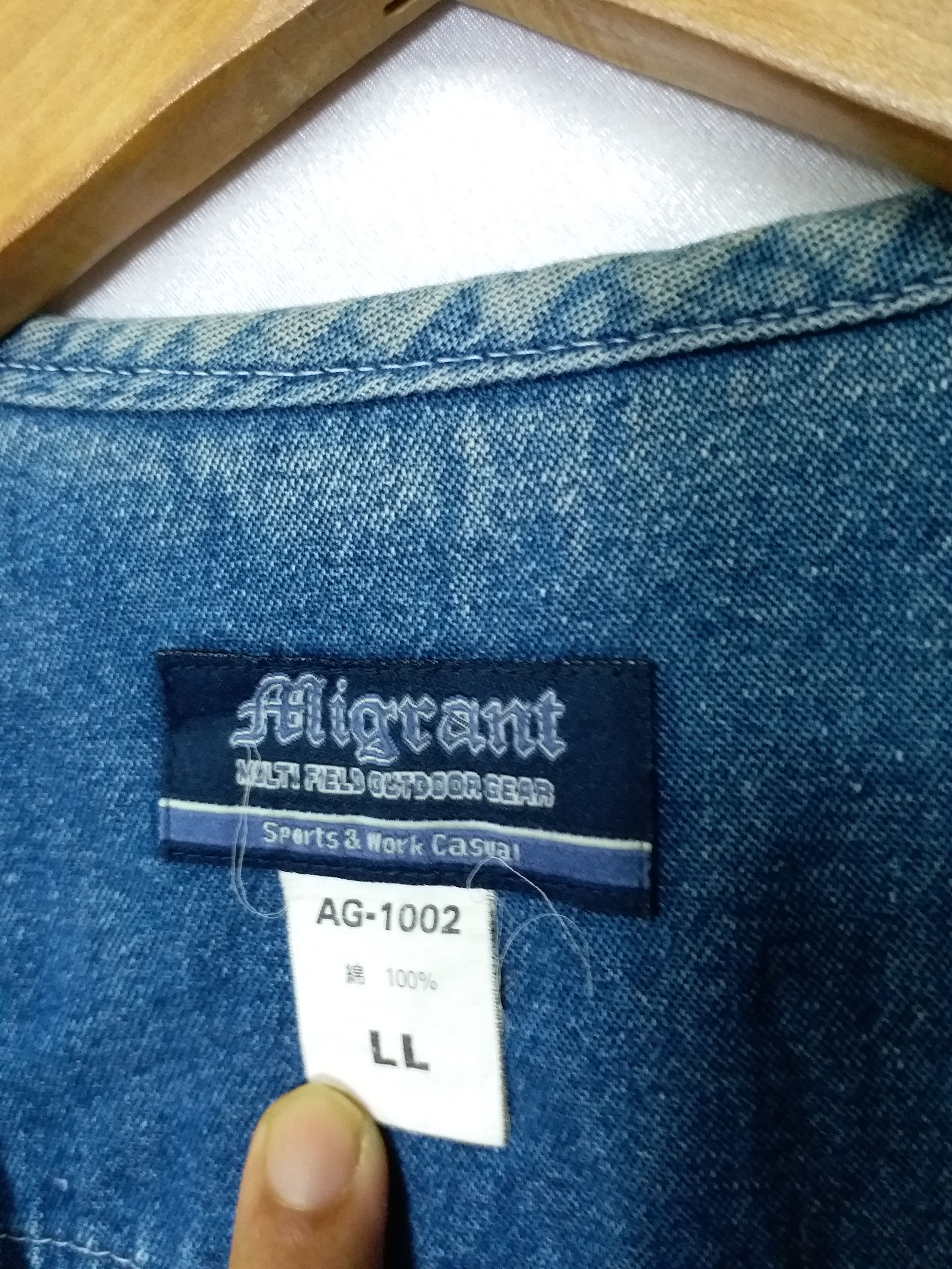Other ✅QUICK SALE🔥 Denim Vest Distressed Multipockets Size L Size US L / EU 52-54 / 3 - 4 Thumbnail