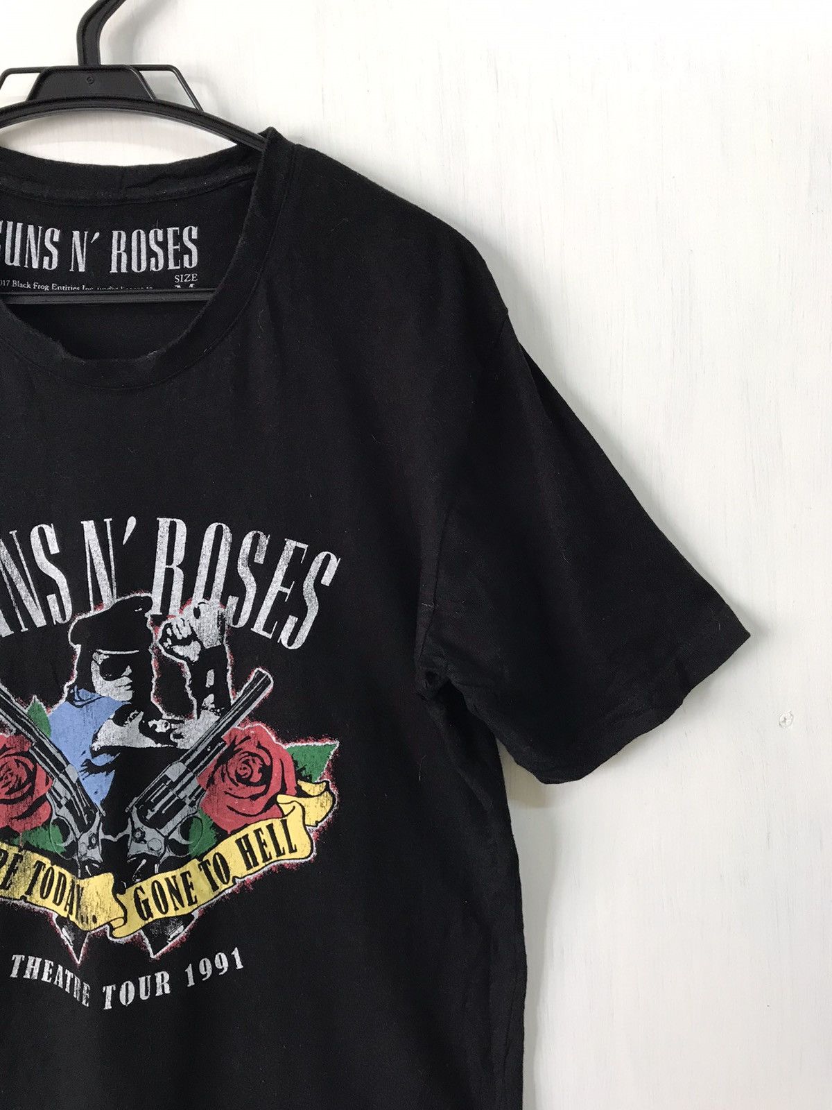 Band Tees 💥Steals💥Gun N’ Roses Tee Size US M / EU 48-50 / 2 - 4 Thumbnail
