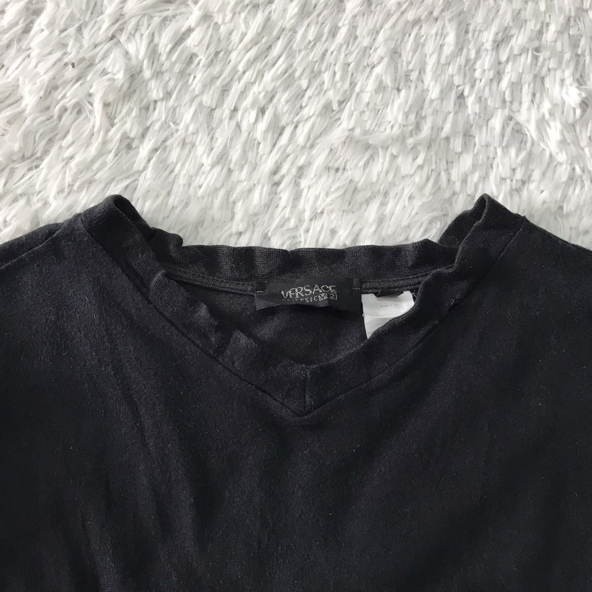 Versace 💥Steals💥Vtg Versace Classic V2 Tee Size US M / EU 48-50 / 2 - 8 Thumbnail