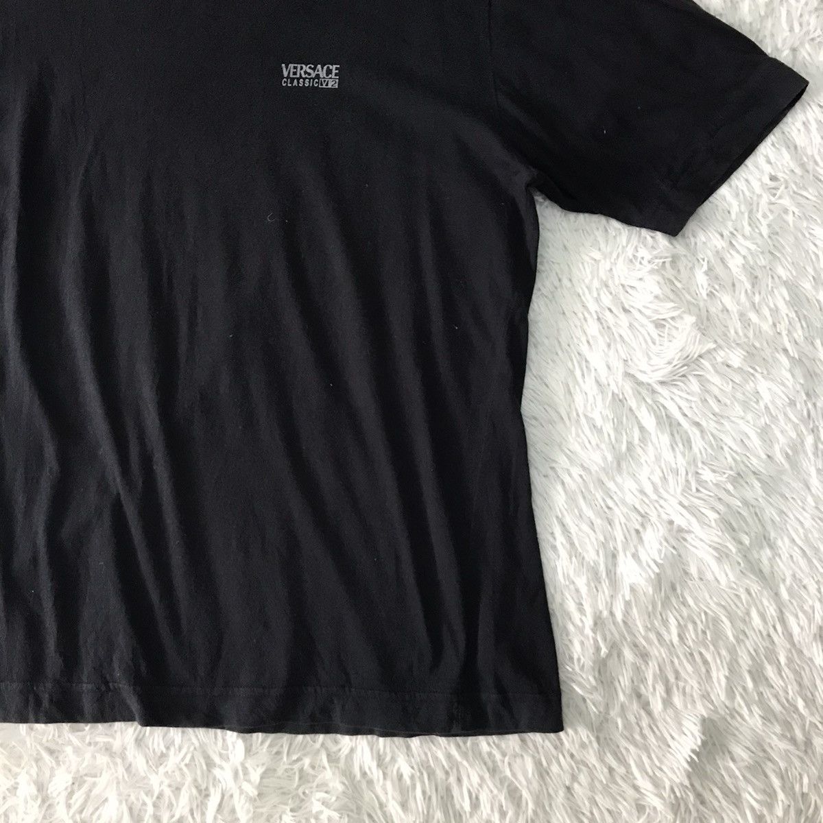 Versace 💥Steals💥Vtg Versace Classic V2 Tee Size US M / EU 48-50 / 2 - 4 Thumbnail