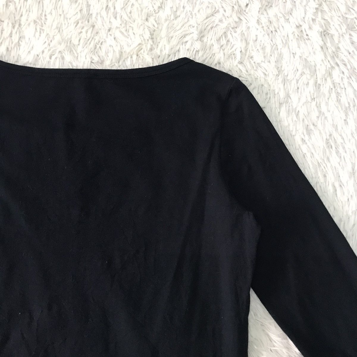 Burberry 💥Steals💥Rare Nice Burberry Tee Made in Spain Size S / US 4 / IT 40 - 11 Thumbnail