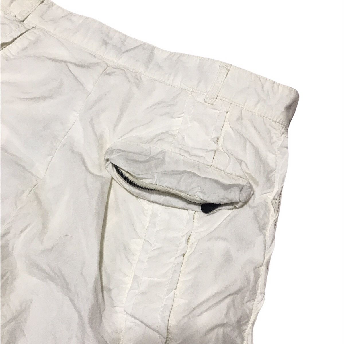 Bottega Veneta Bottega Veneta Nylon Short Pants Size US 32 / EU 48 - 10 Thumbnail
