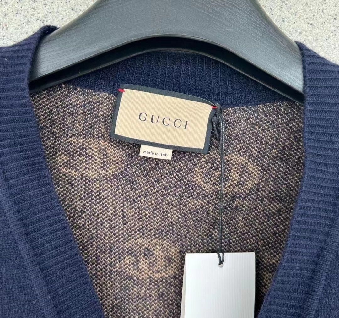 Gucci Gucci full logo cardigan Size US XL / EU 56 / 4 - 2 Thumbnail