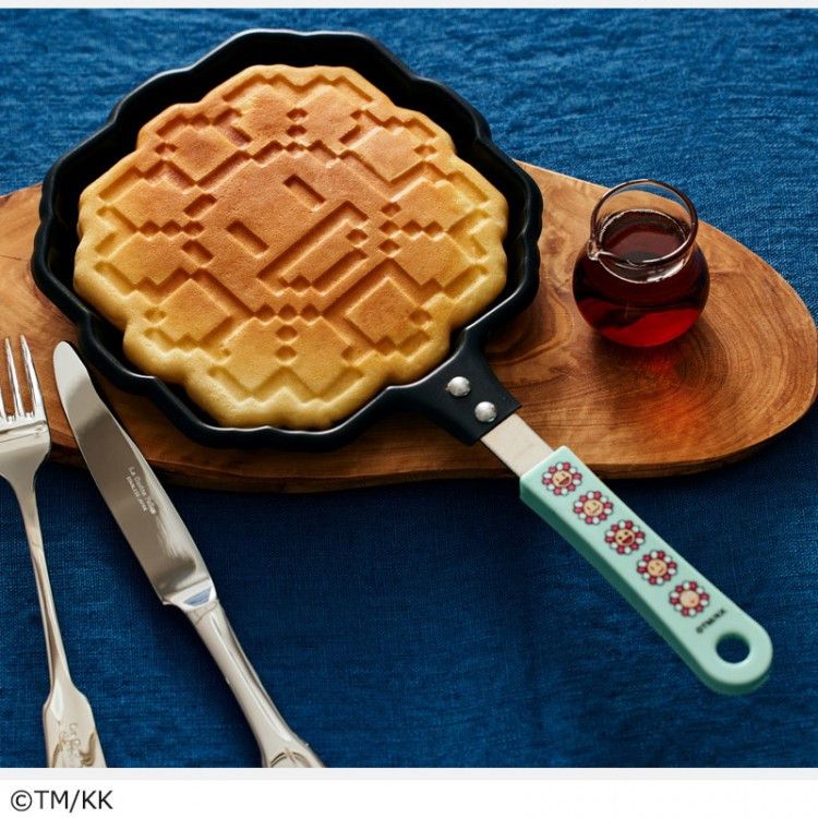 Takashi Murakami Takashi Murakami Flower 8bit Pancake Cooking Pan & book Size ONE SIZE - 1 Thumbnail
