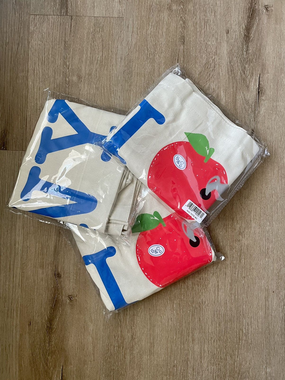 I Love NY Oversized City Tote How To Smoke With Apples Sackville & Co Size ONE SIZE - 11 Thumbnail