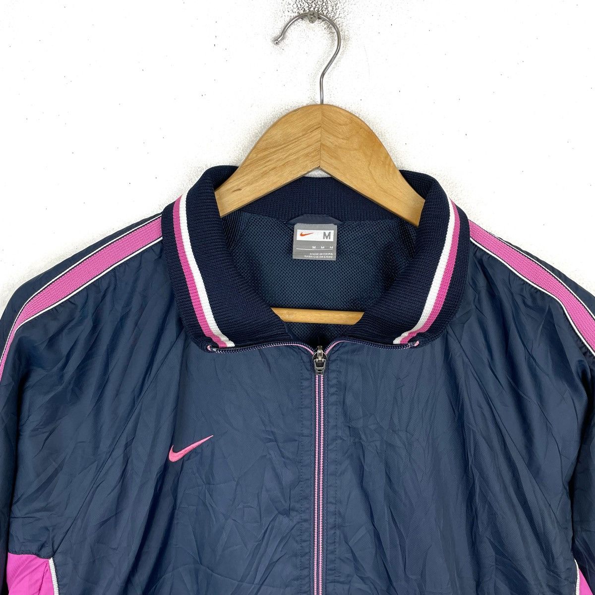 Nike Vtg Nike Y2K Mini Swoosh Side Tape Blokecore Style Jacket Size US M / EU 48-50 / 2 - 3 Thumbnail