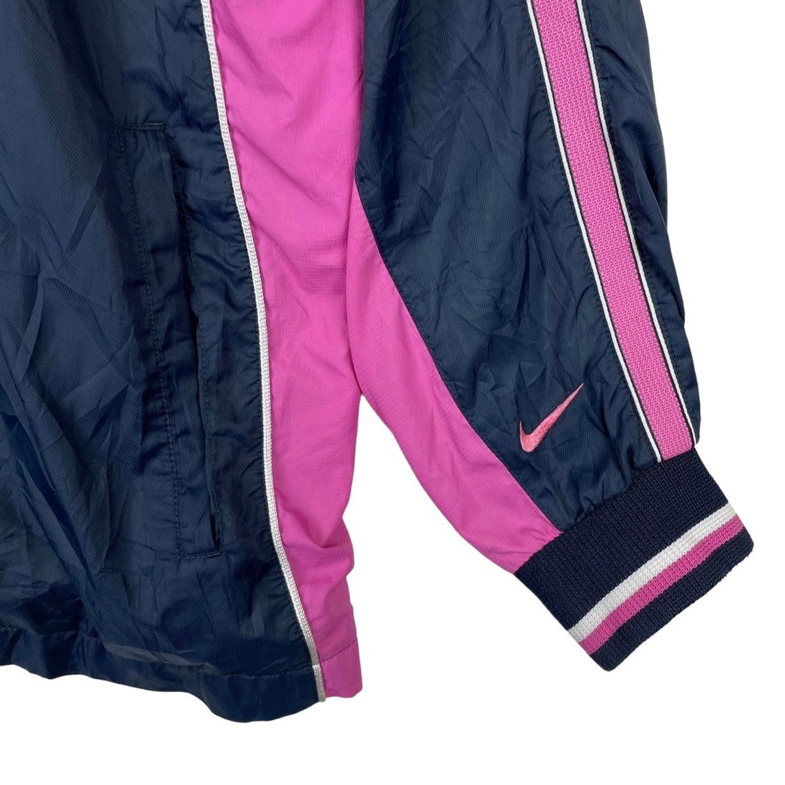 Nike Vtg Nike Y2K Mini Swoosh Side Tape Blokecore Style Jacket Size US M / EU 48-50 / 2 - 4 Thumbnail