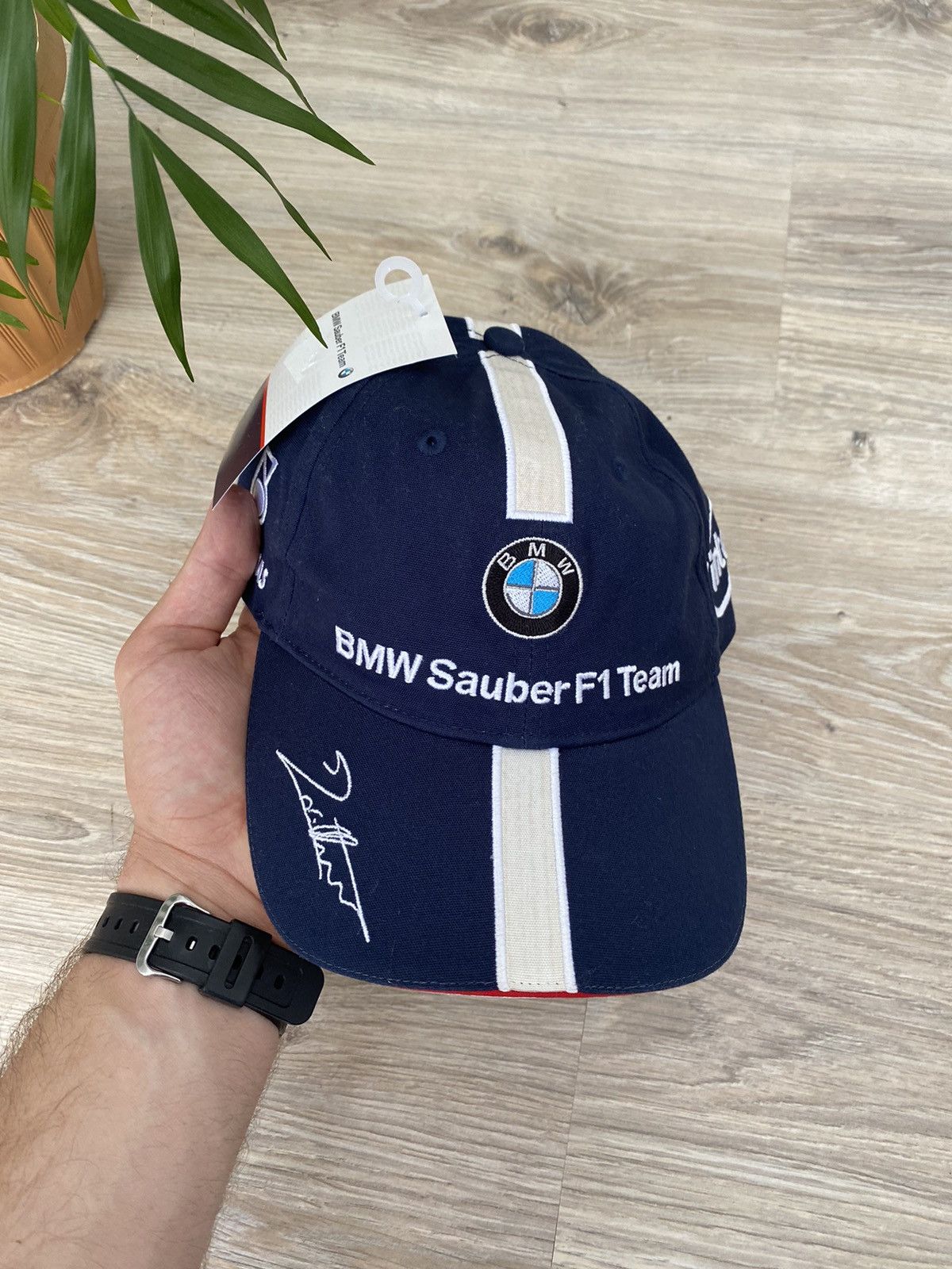 BMW × Formula 1 2006 Vintage BMW Sauber F1 Team Cap Hat NEW Size ONE SIZE - 2 Thumbnail