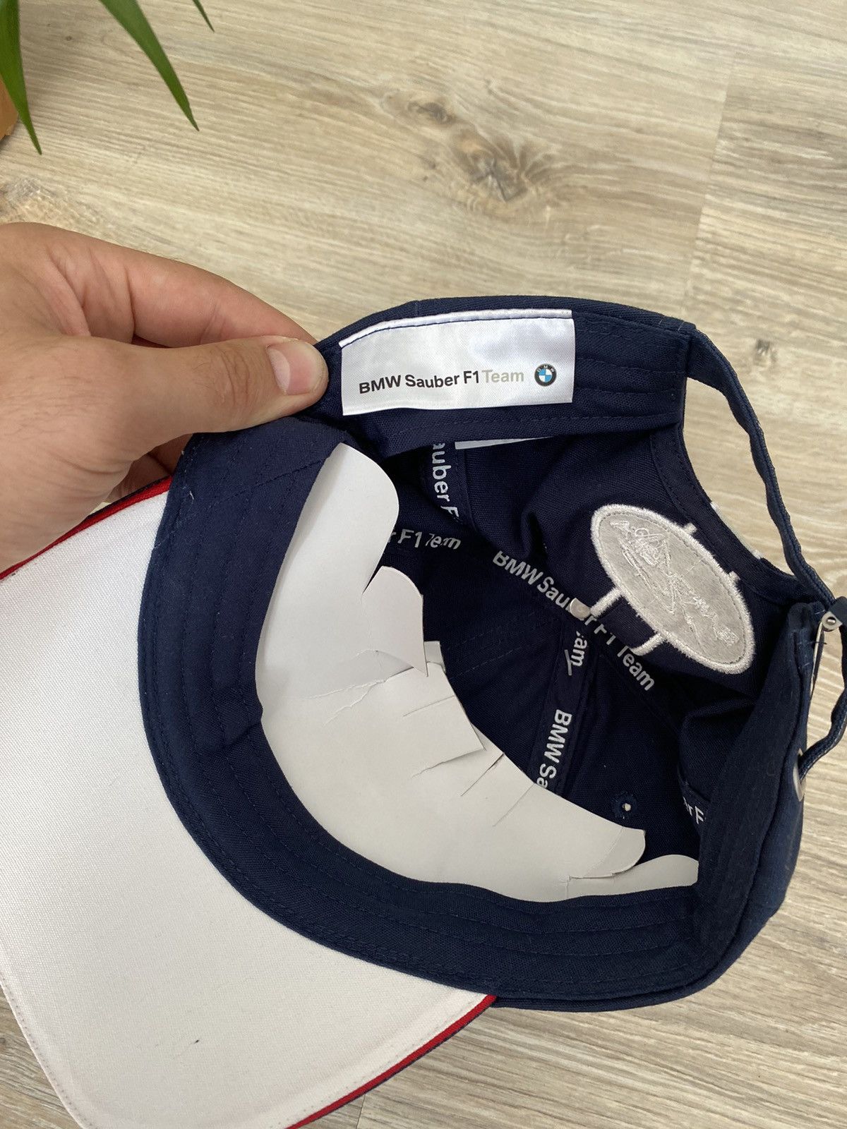 BMW × Formula 1 2006 Vintage BMW Sauber F1 Team Cap Hat NEW Size ONE SIZE - 8 Thumbnail