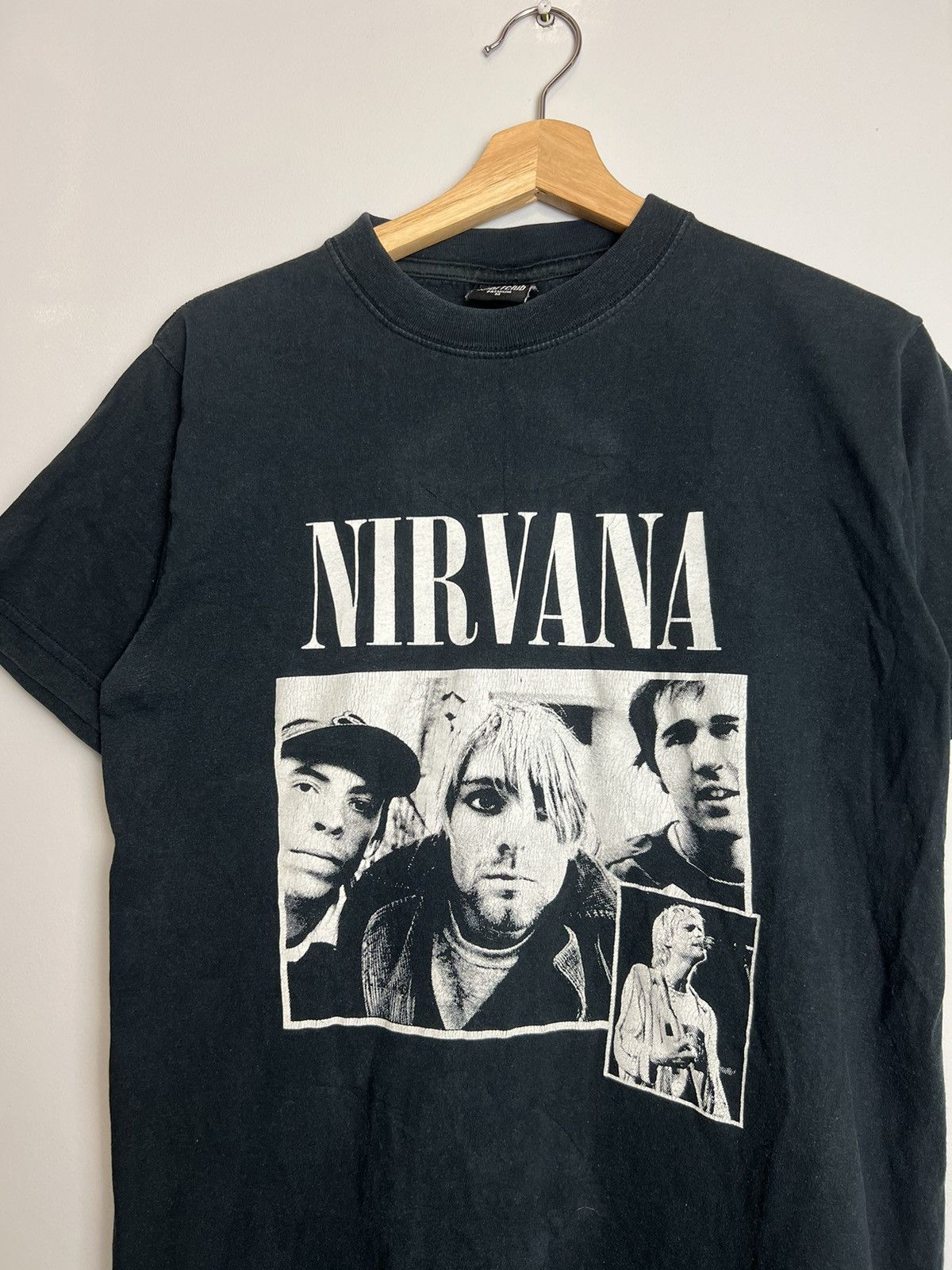 Band Tees Rare Vintage 90s Nirvana Kurt Cobain Grunge Band Tee Size US M / EU 48-50 / 2 - 2 Thumbnail
