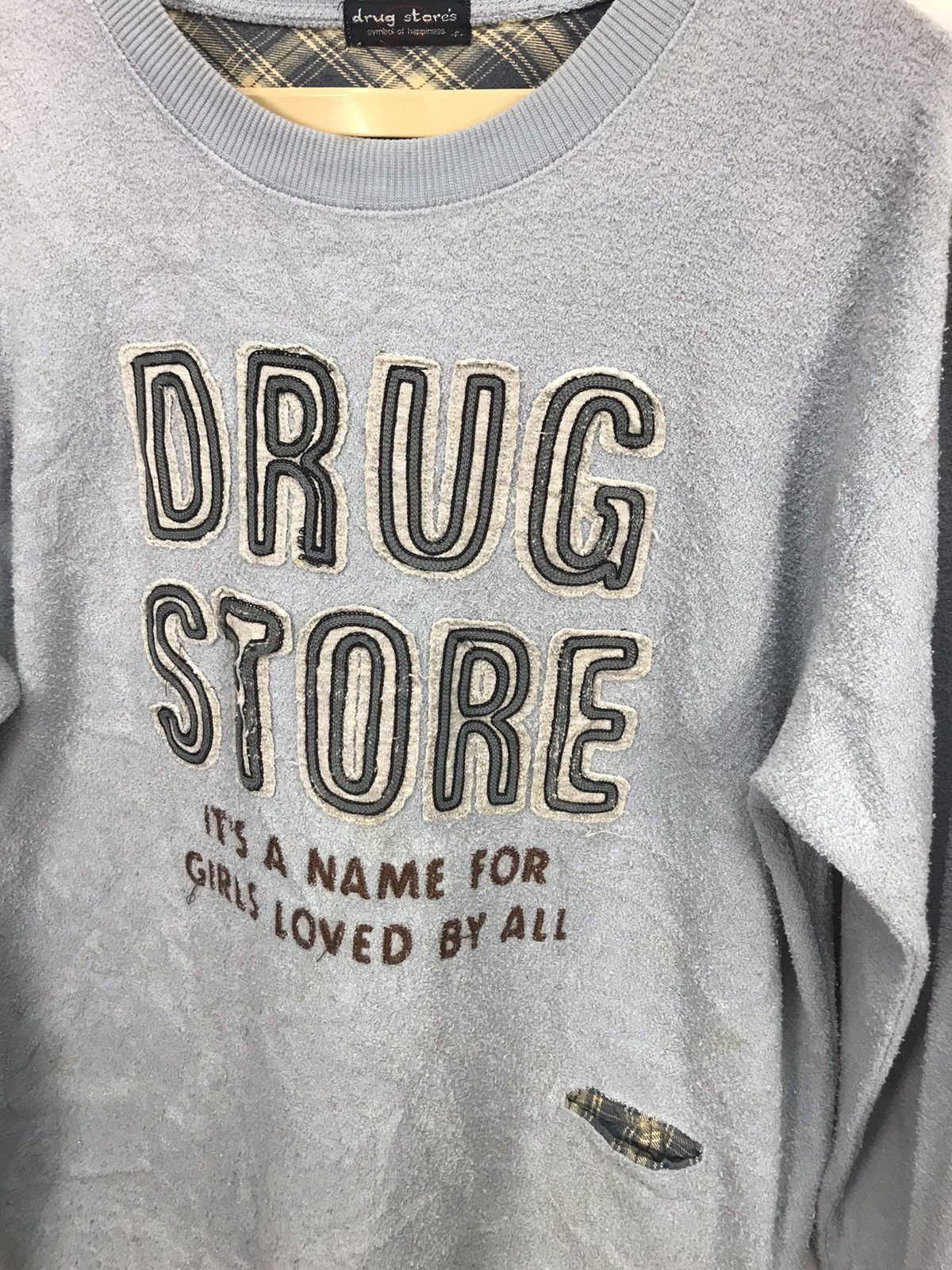 Japanese Brand Drugstore spellout sweatshirt Size US M / EU 48-50 / 2 - 5 Thumbnail