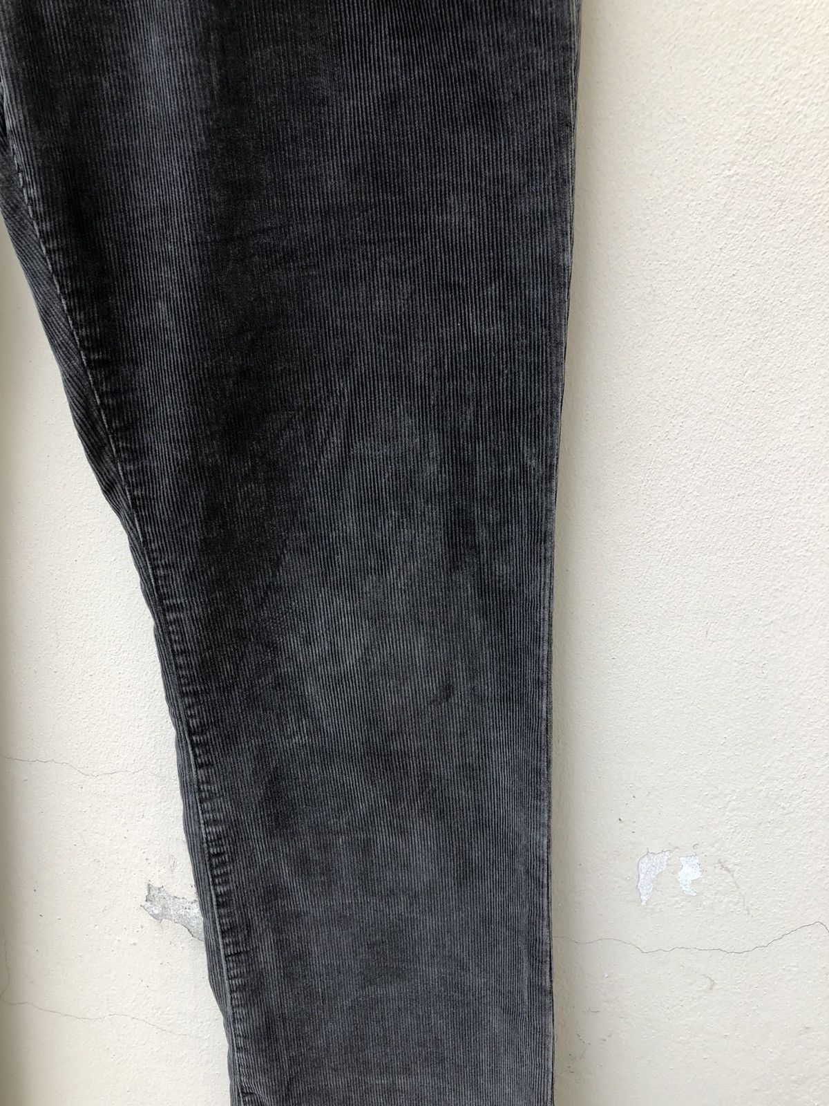 Paul Smith Vintage Paul Smith Jeans Faded Grey Corduroy Flare Pant Size US 31 - 8 Thumbnail