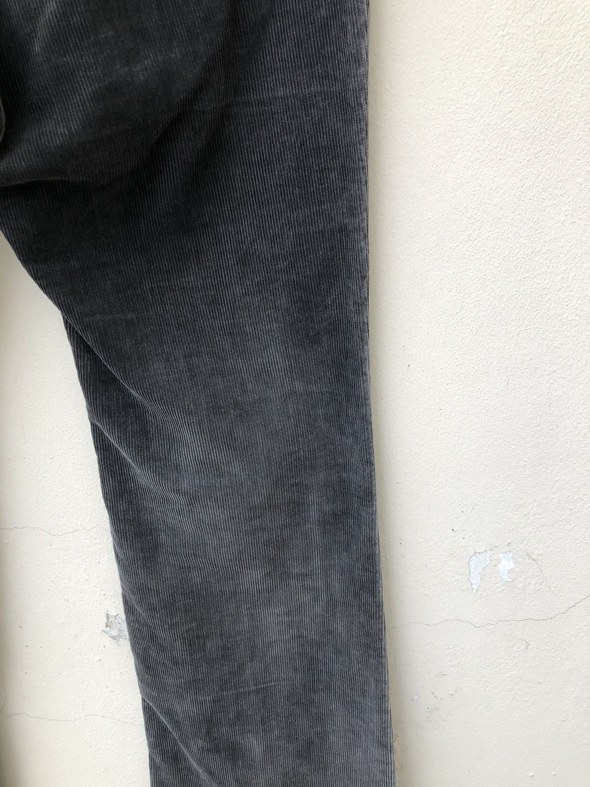 Paul Smith Vintage Paul Smith Jeans Faded Grey Corduroy Flare Pant Size US 31 - 15 Thumbnail