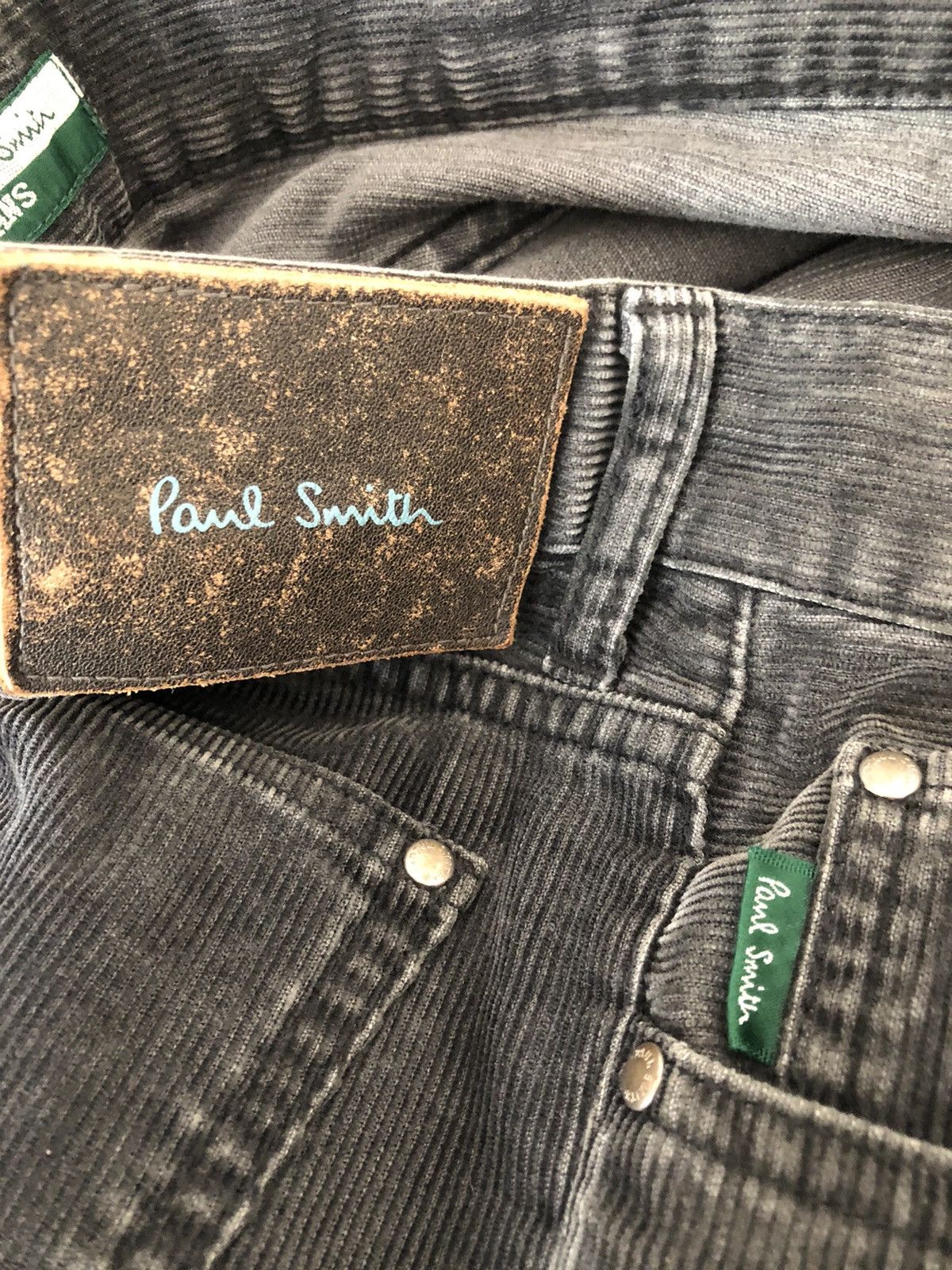 Paul Smith Vintage Paul Smith Jeans Faded Grey Corduroy Flare Pant Size US 31 - 17 Thumbnail