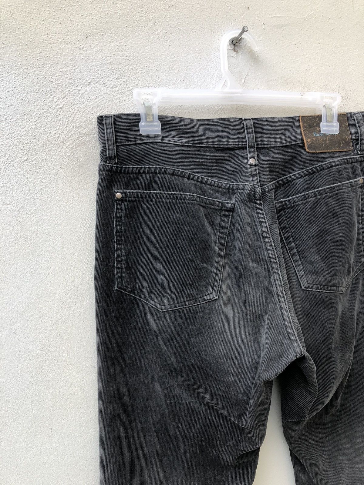 Paul Smith Vintage Paul Smith Jeans Faded Grey Corduroy Flare Pant Size US 31 - 11 Thumbnail