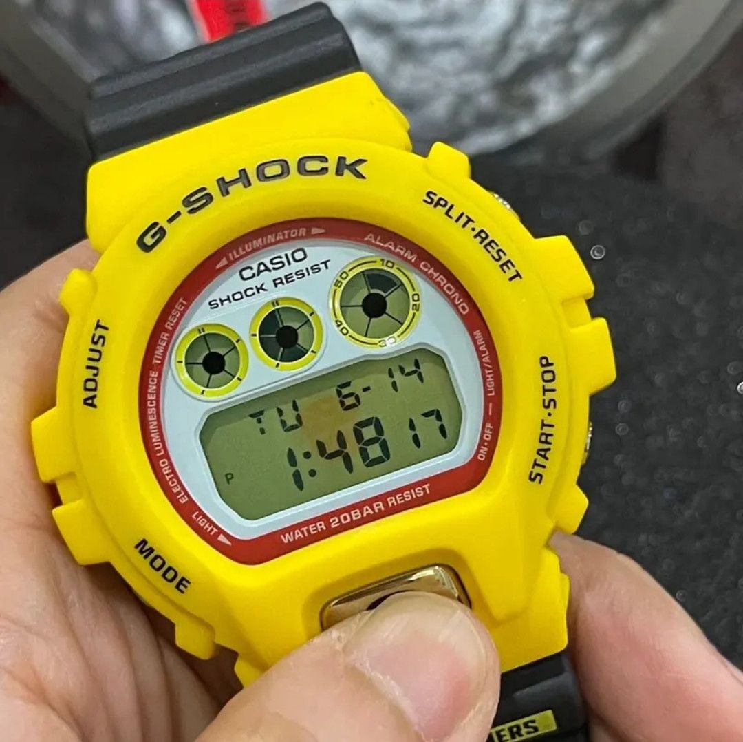 Casio Casio G Shock DW-6900BUMB22-9P Transformers x G Shock Size ONE SIZE - 4 Thumbnail
