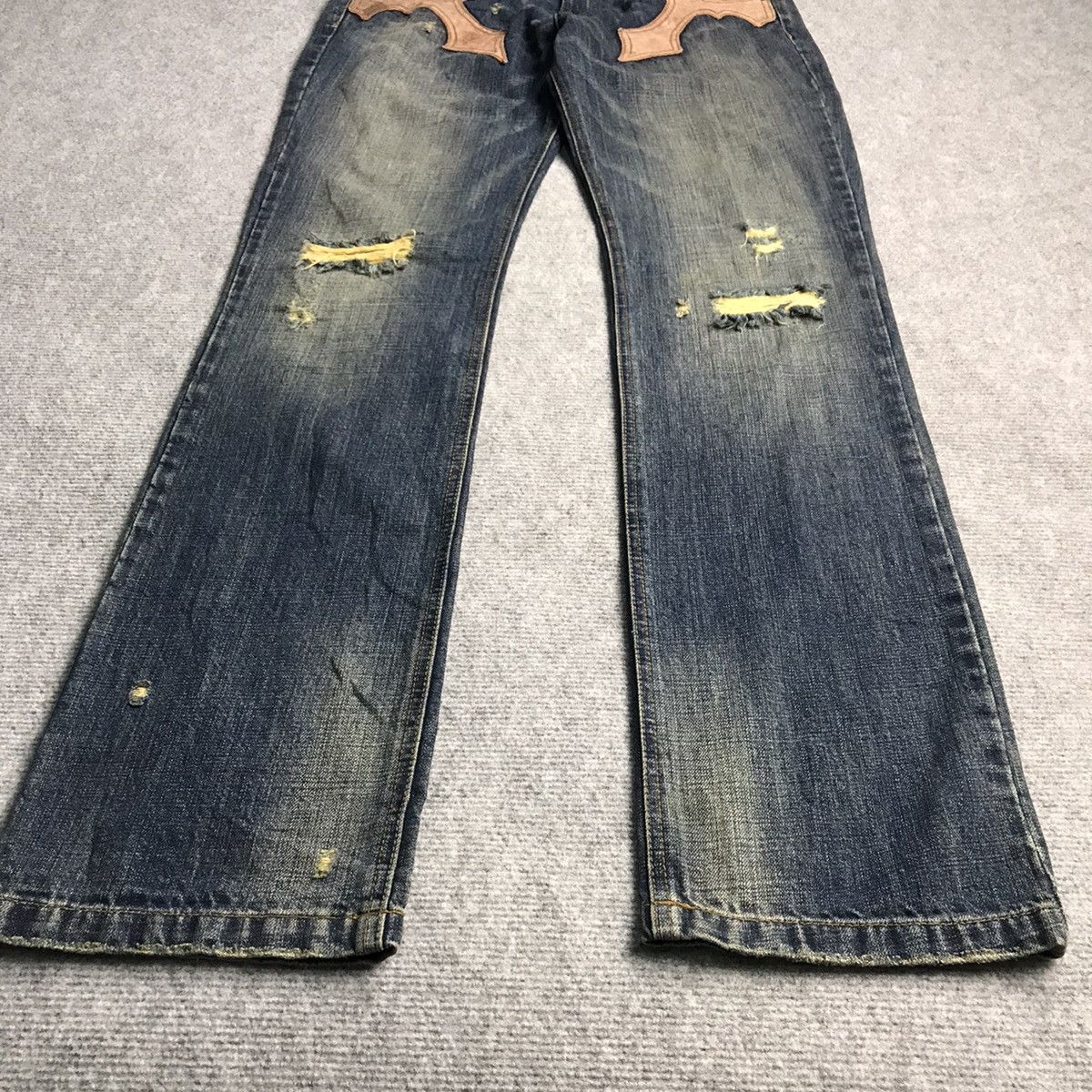 Japanese Brand × Le Grande Bleu (L.G.B.) DISTRESSED DENIM MCDMSION JAPANESE BLUE FADED PANTS Size US 33 - 4 Thumbnail