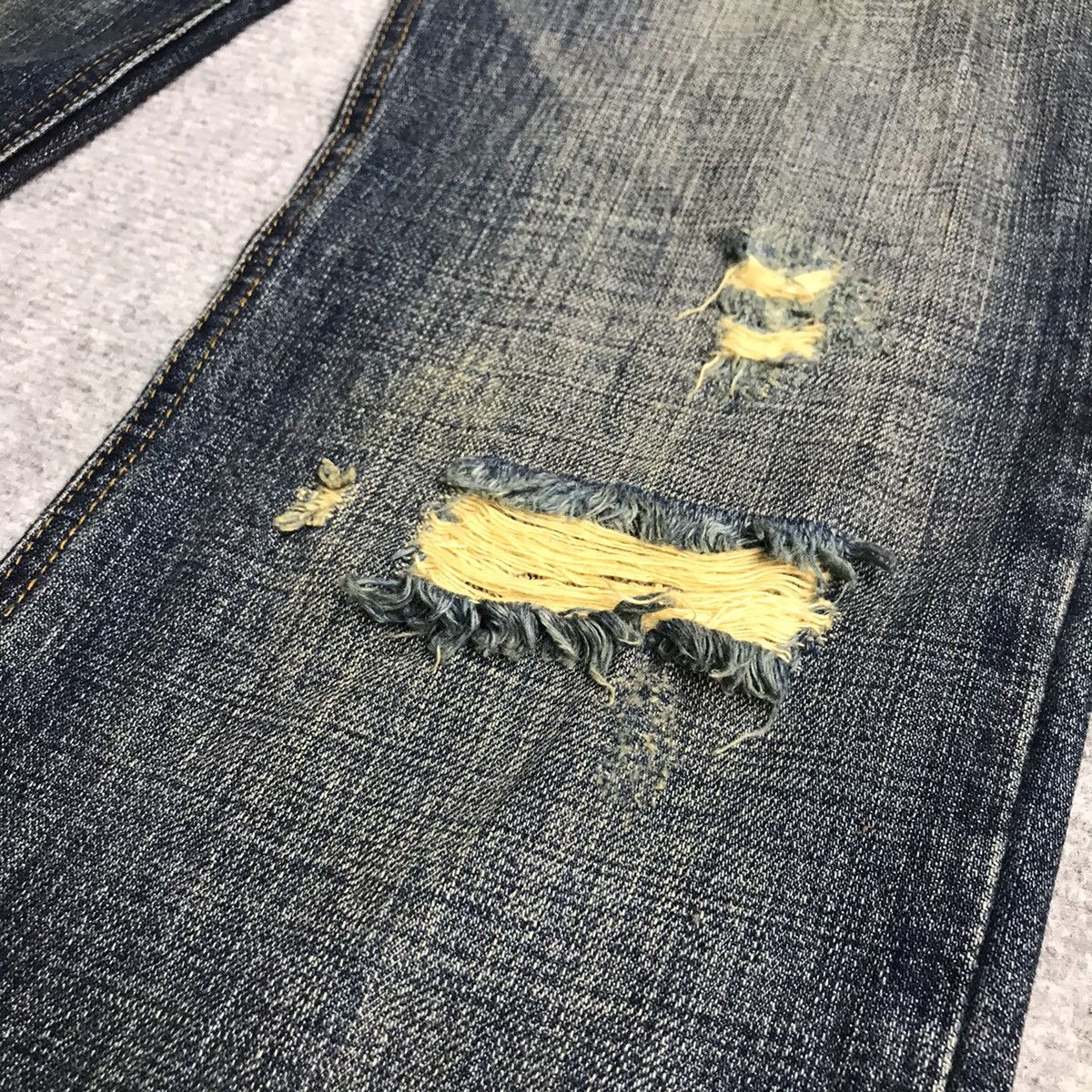 Japanese Brand × Le Grande Bleu (L.G.B.) DISTRESSED DENIM MCDMSION JAPANESE BLUE FADED PANTS Size US 33 - 5 Thumbnail