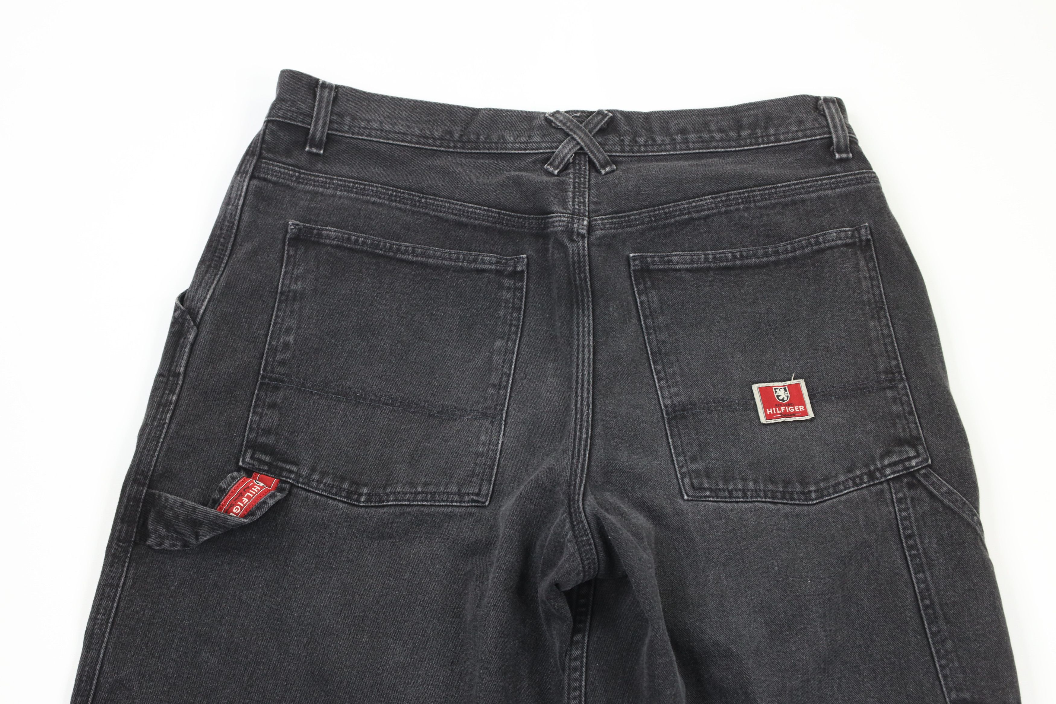 Tommy Hilfiger × Vintage Vintage Tommy Hilfiger Spell Out Baggy Denim Shorts Black Size US 36 / EU 52 - 9 Thumbnail