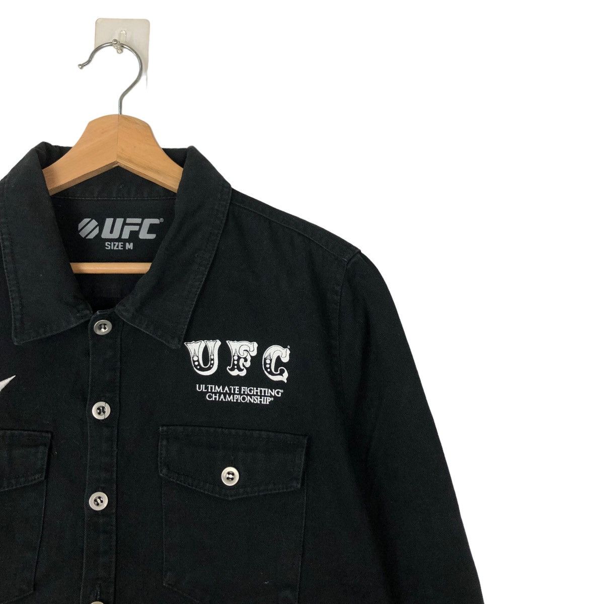 Japanese Brand VINTAGE CHORE TRUCKER JACKET UFC SPORT BIG LOGO Size US M / EU 48-50 / 2 - 5 Thumbnail