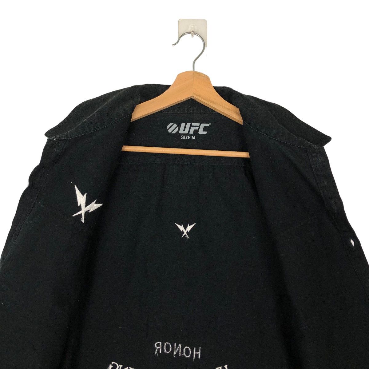 Japanese Brand VINTAGE CHORE TRUCKER JACKET UFC SPORT BIG LOGO Size US M / EU 48-50 / 2 - 11 Thumbnail