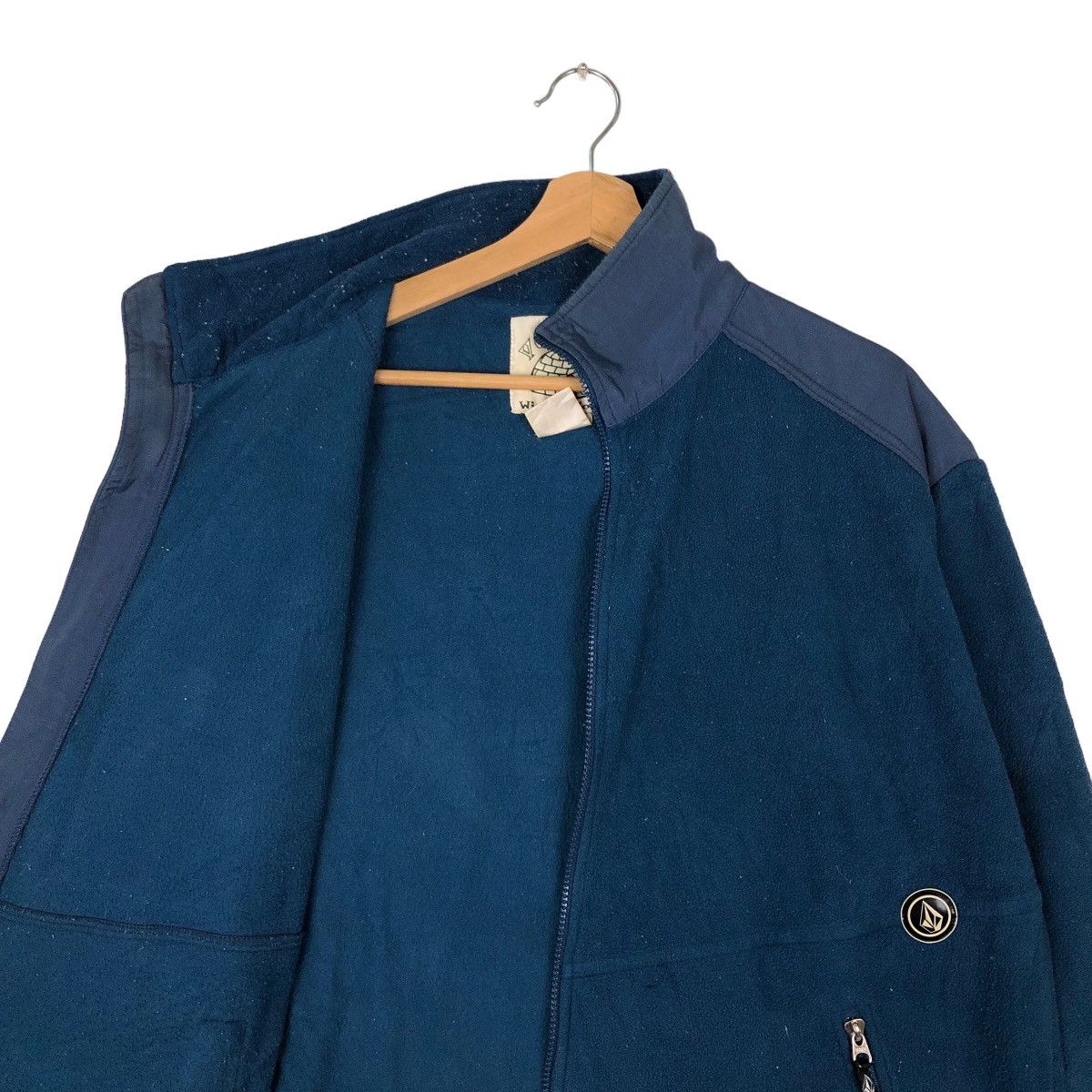 Japanese Brand VINTAGE 90’s VOLCOM WINTER FLEECE JACKET STREETWEAR DESIGN Size US M / EU 48-50 / 2 - 11 Thumbnail