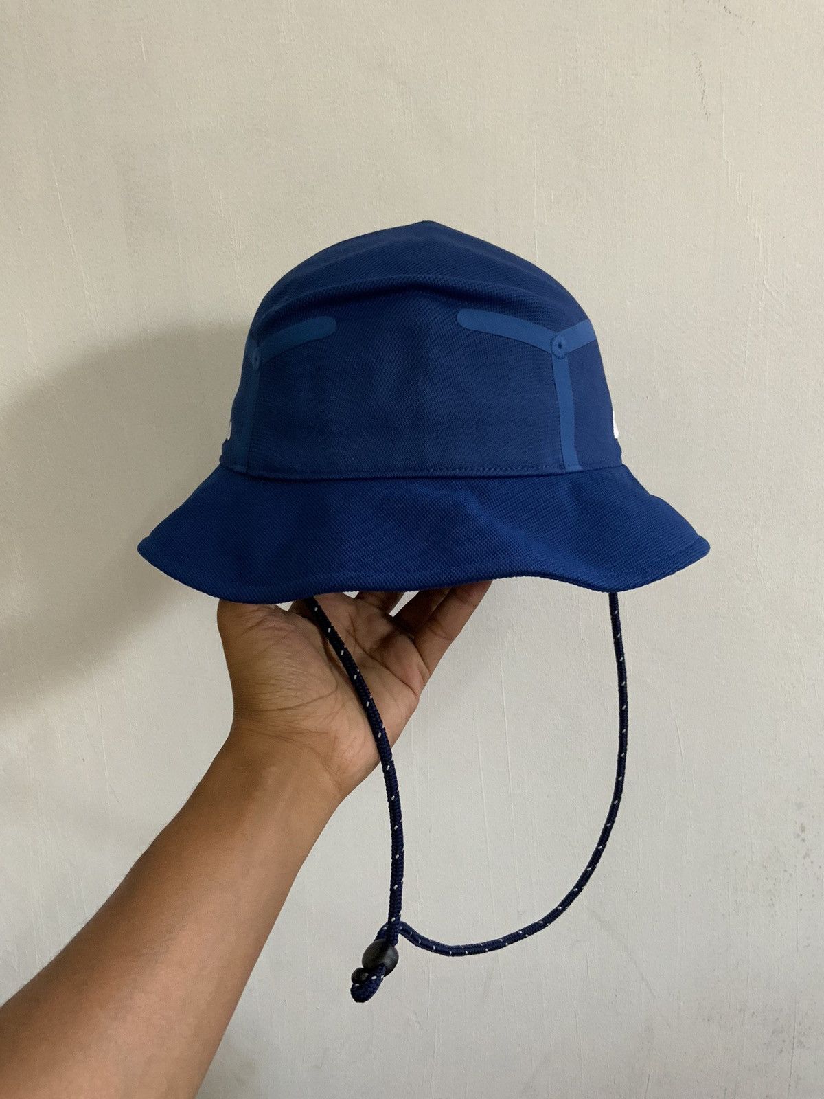 Japanese Brand Asics Tokyo 2020 Sporstwear Bucket Hat Cap Size ONE SIZE - 3 Thumbnail
