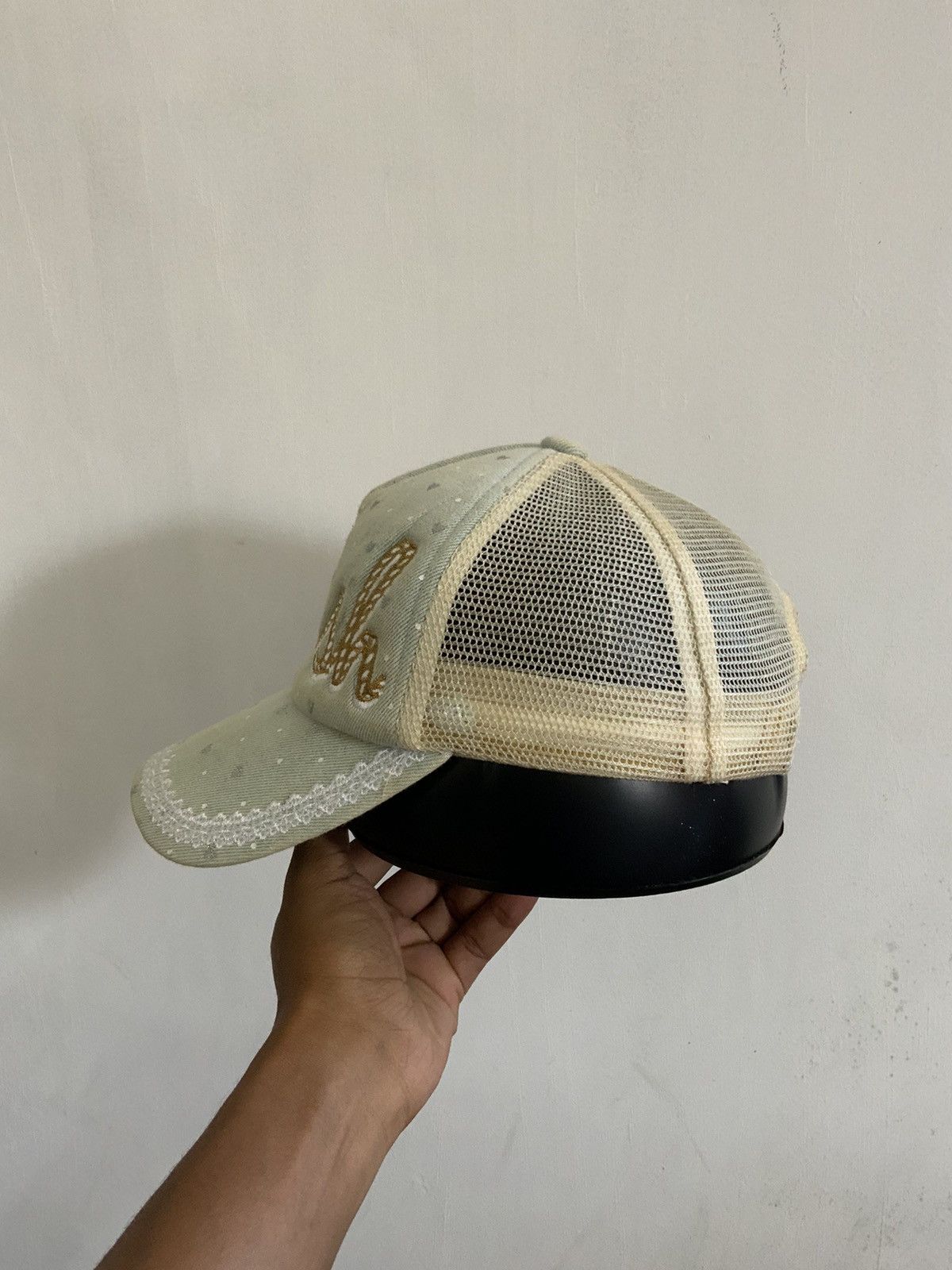 Japanese Brand Polish Embroidered Archive Trucker Hat Size ONE SIZE - 2 Thumbnail