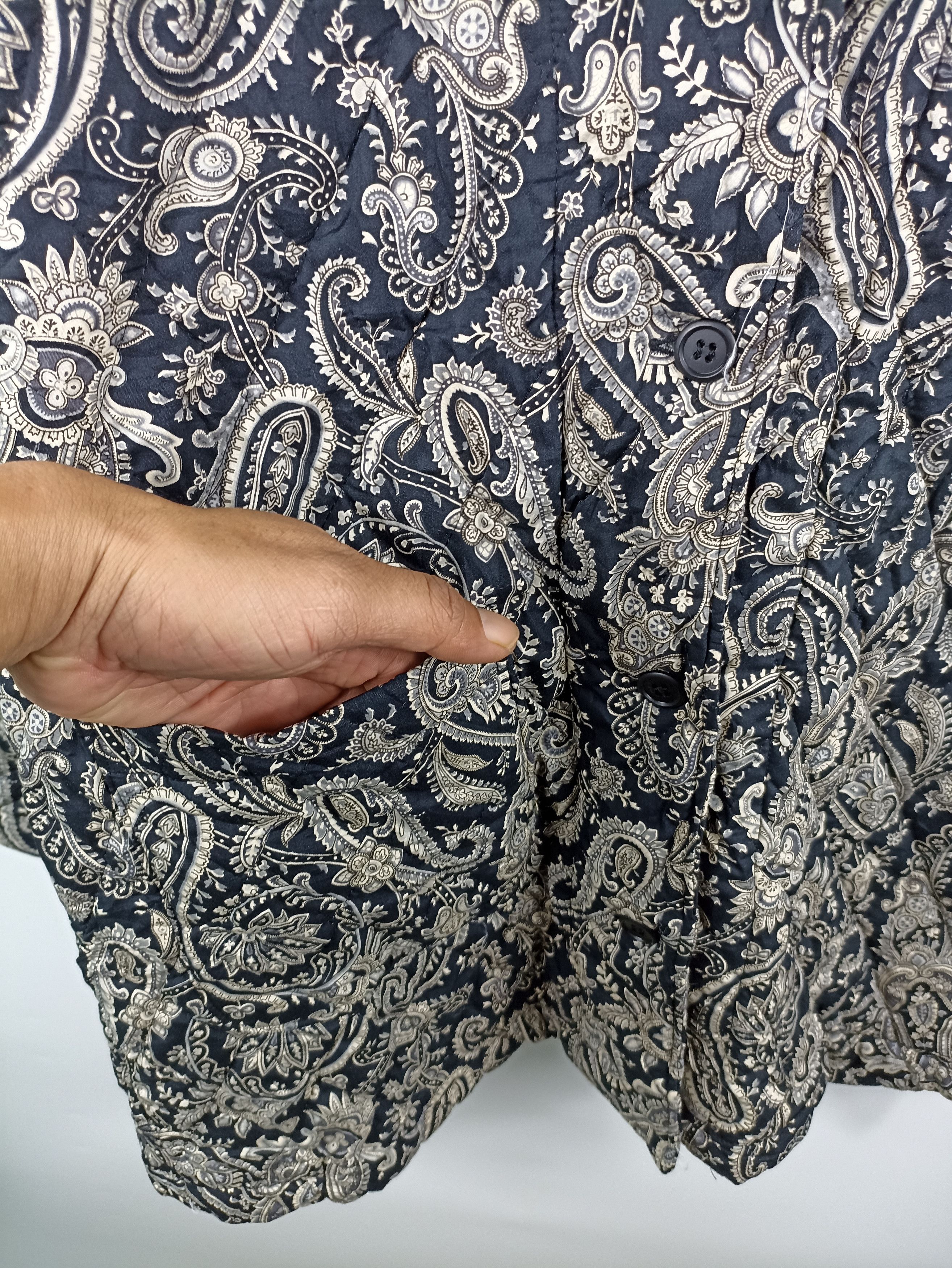 Japanese Brand × Vintage Vintage Night Shirt Quilted Over Paisley Size US M / EU 48-50 / 2 - 4 Thumbnail