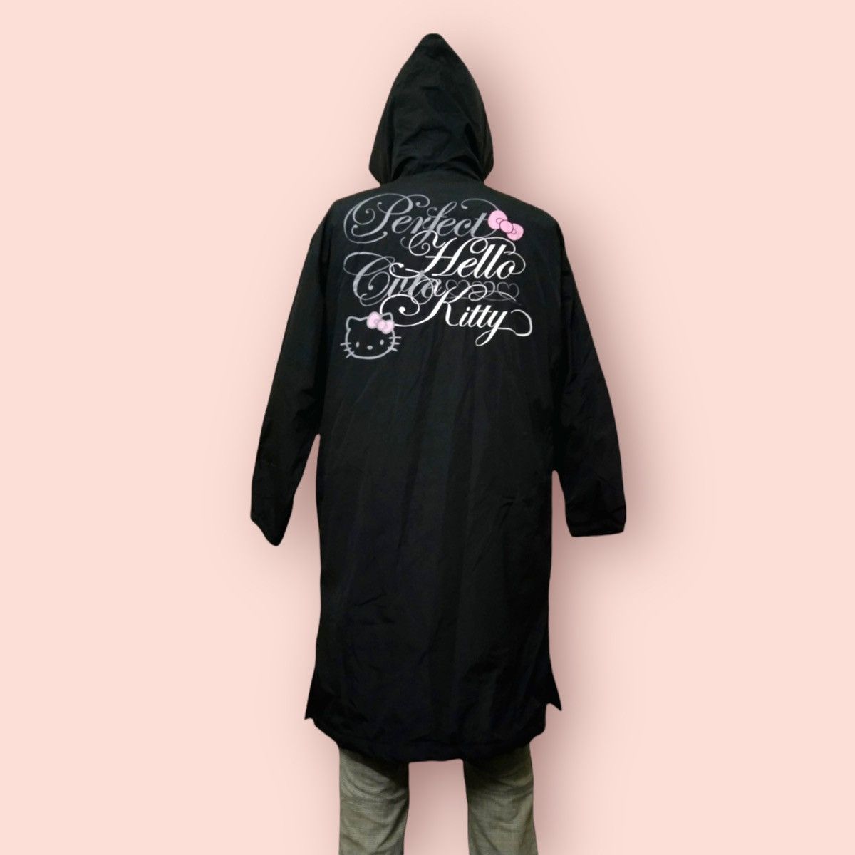 Japanese Brand × Vintage VIVITIX X SANRIO VINTAGE HELLO KITTY LONG JACKET Size ONE SIZE - 1 Thumbnail