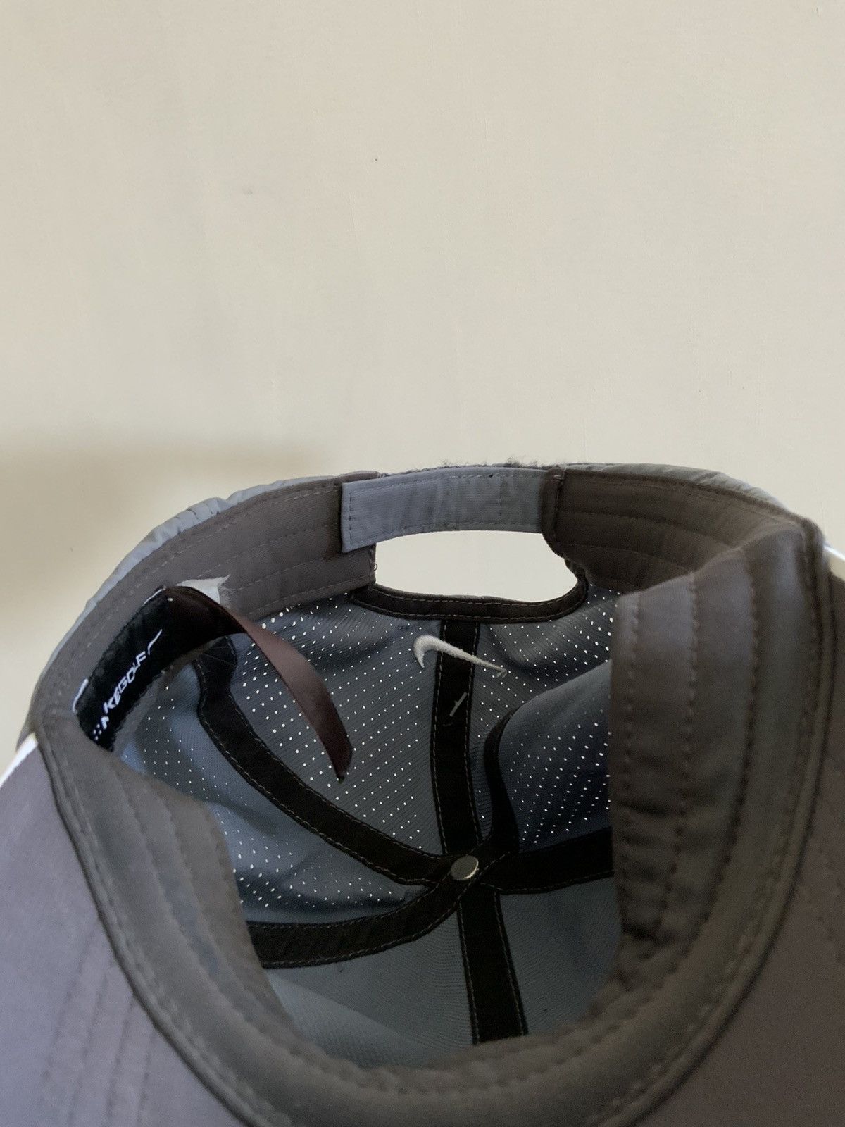 Nike Nike Golf Big Logo Swoosh Hat Size ONE SIZE - 9 Thumbnail
